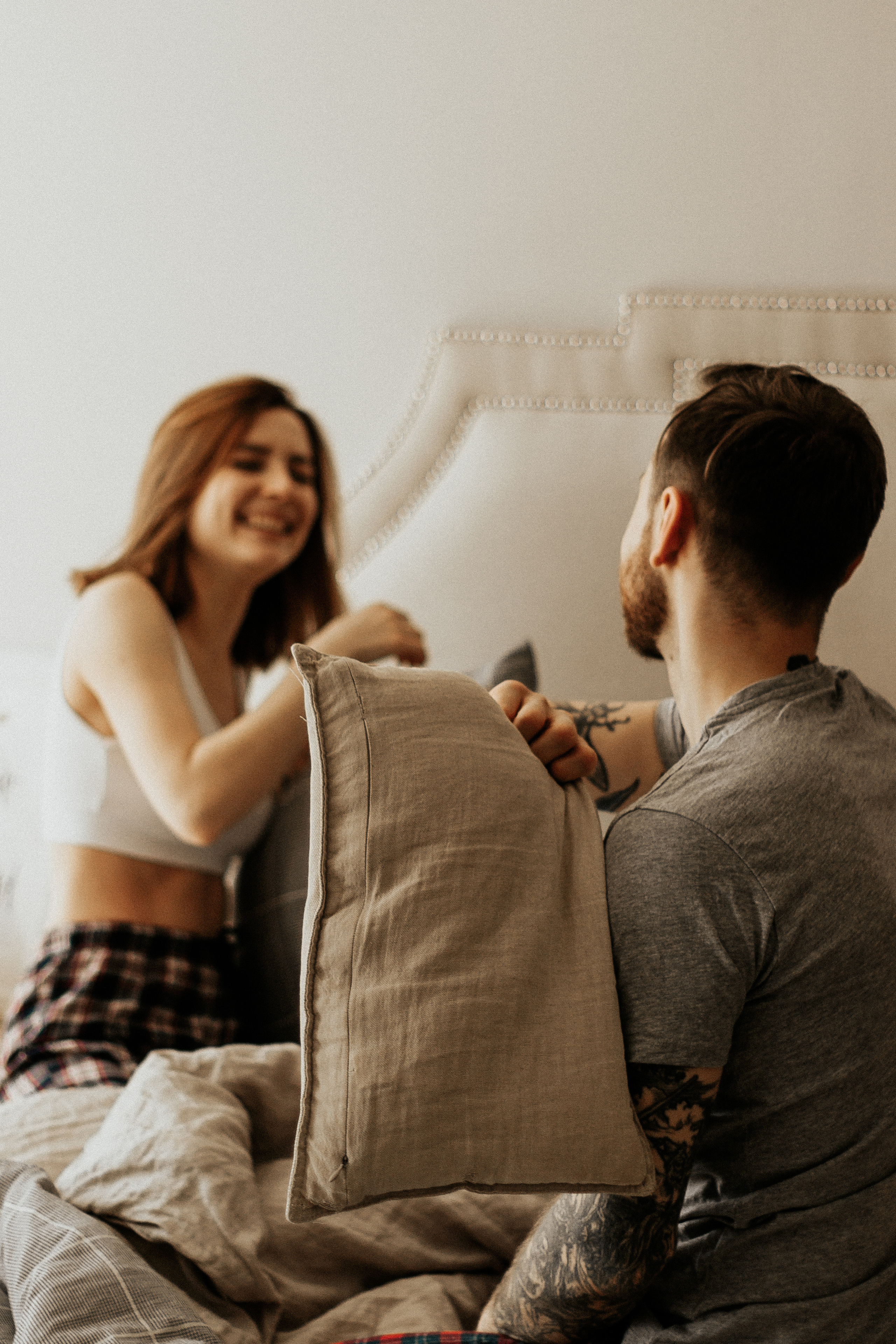 Лайфстайл фотосессия для двоих на кухне. Фотограф в Санкт-Петербурге Лиза Семченкова