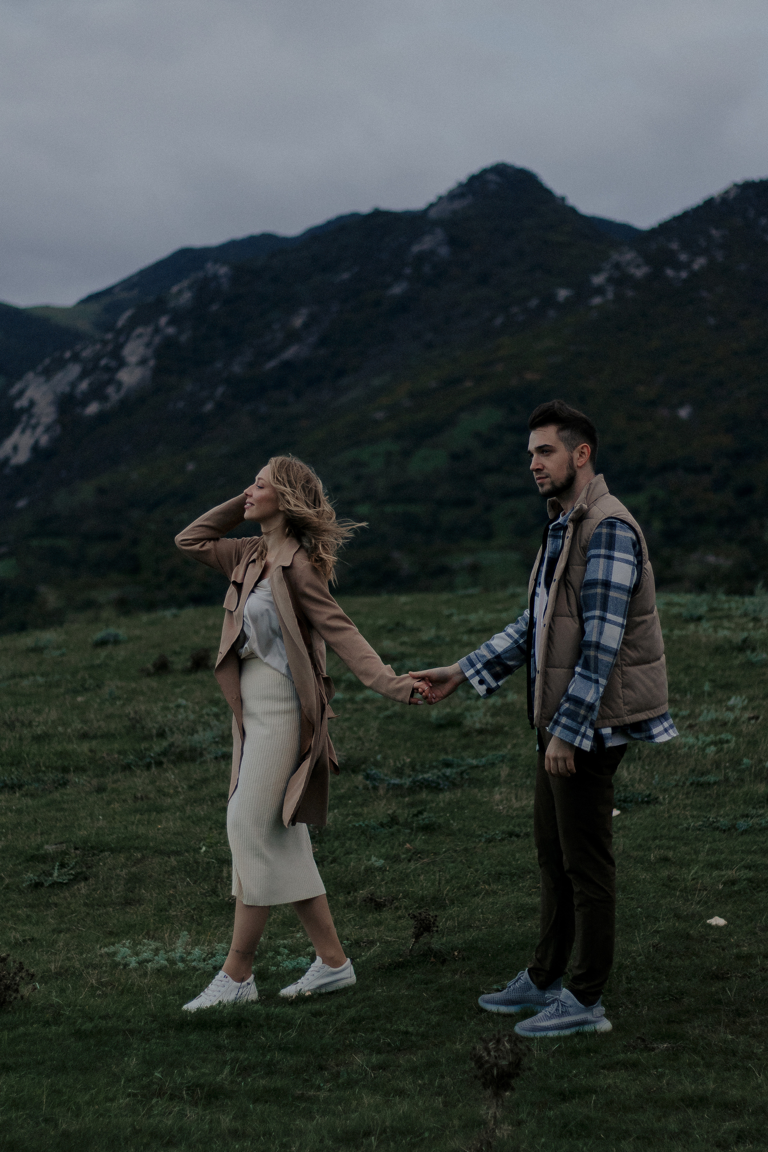 Влюбленные в горах. Фотограф в Санкт-Петербурге Лиза Семченкова