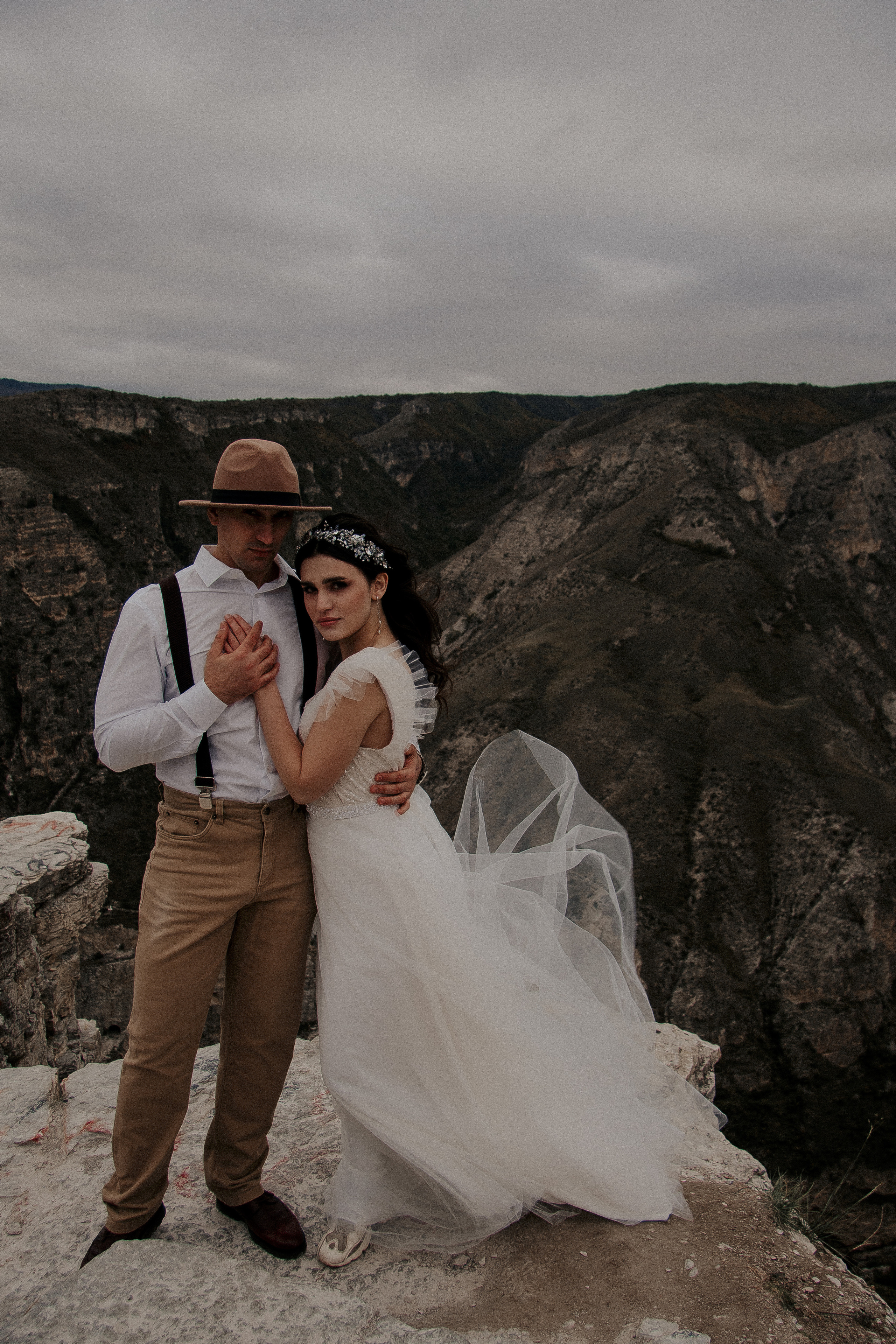 Свадебная lovestory в горах. Фотограф в Санкт-Петербурге Лиза Семченкова