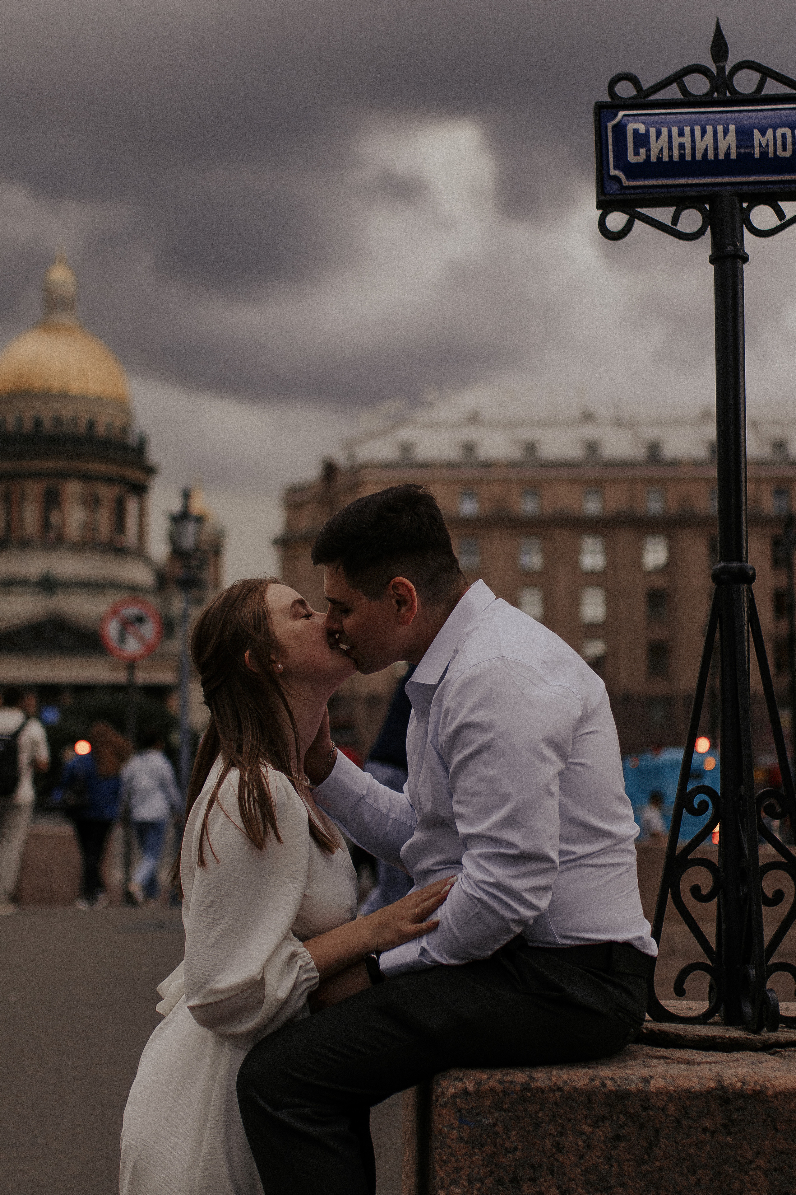 Свадебная история в центре Петербурга. Фотограф в Санкт-Петербурге Лиза Семченкова