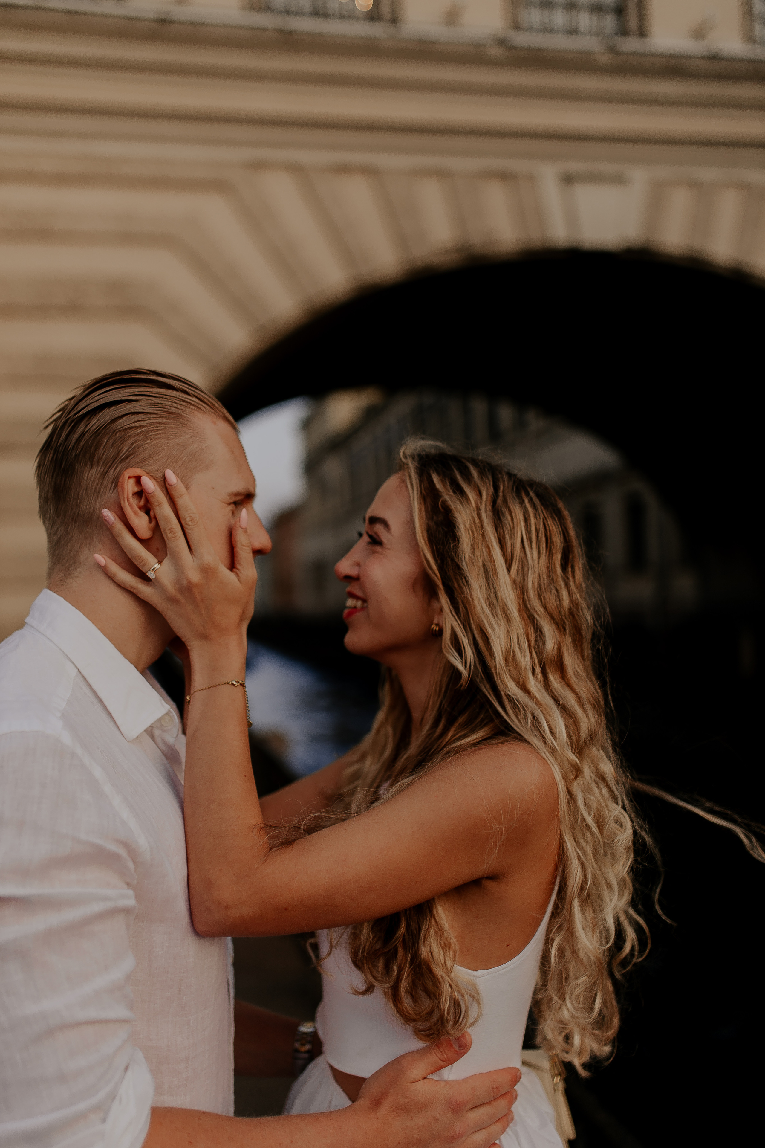 Любовь на улицах Петербурга. Фотограф в Санкт-Петербурге Лиза Семченкова