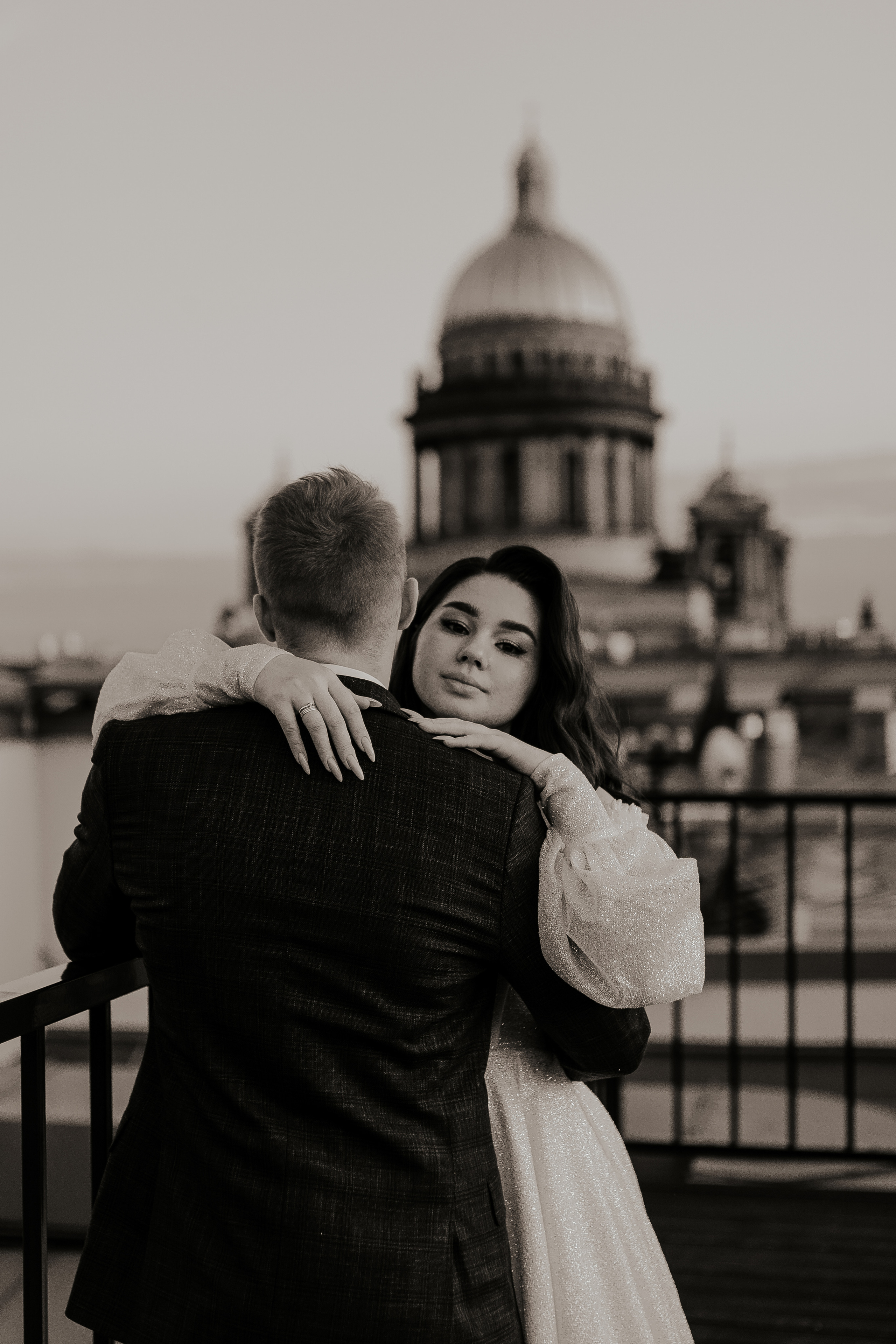 Свадьба проведенная вдвоем в самом романтичном городе. Фотограф в Санкт-Петербурге Лиза Семченкова