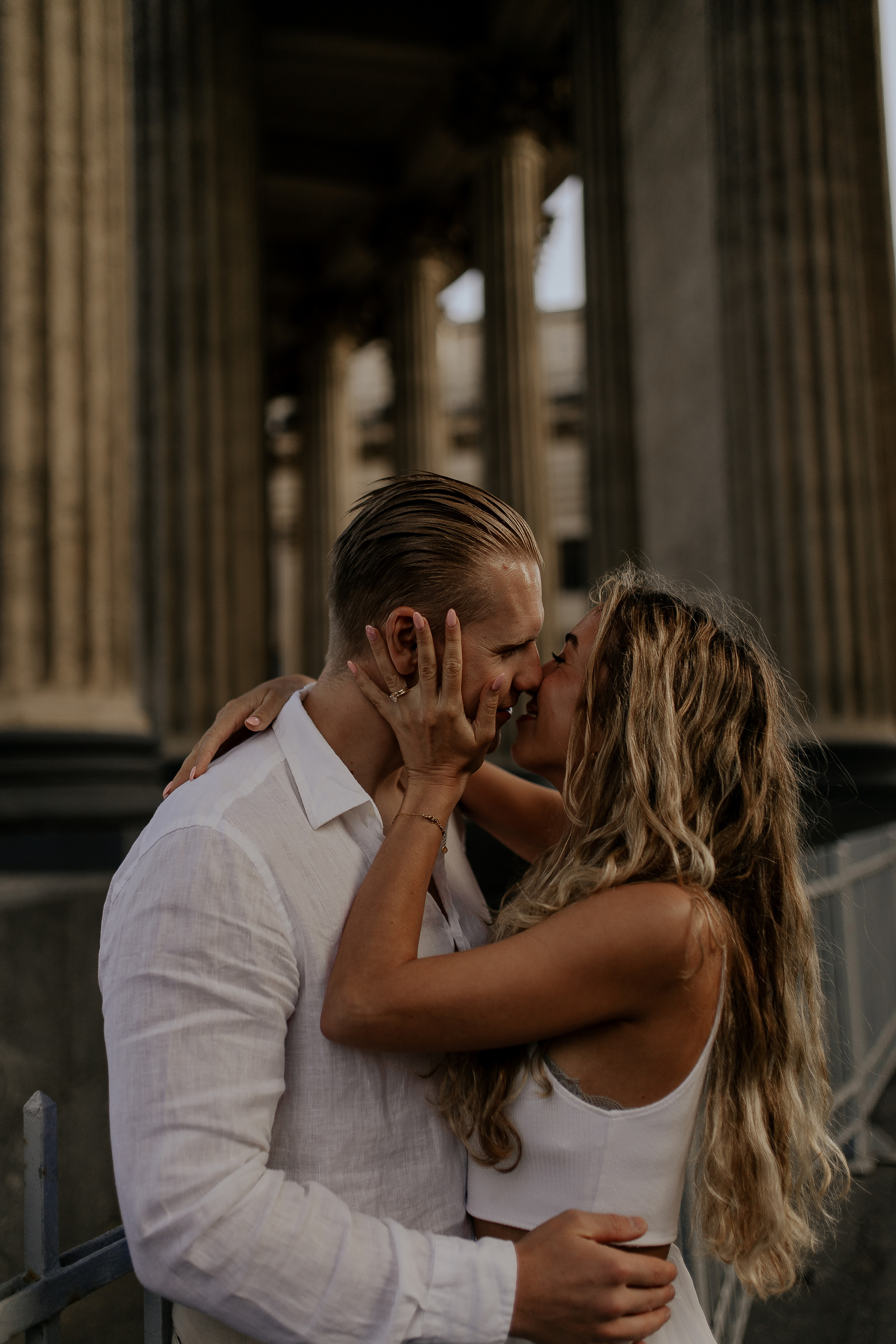 Любовь на улицах Петербурга. Фотограф в Санкт-Петербурге Лиза Семченкова