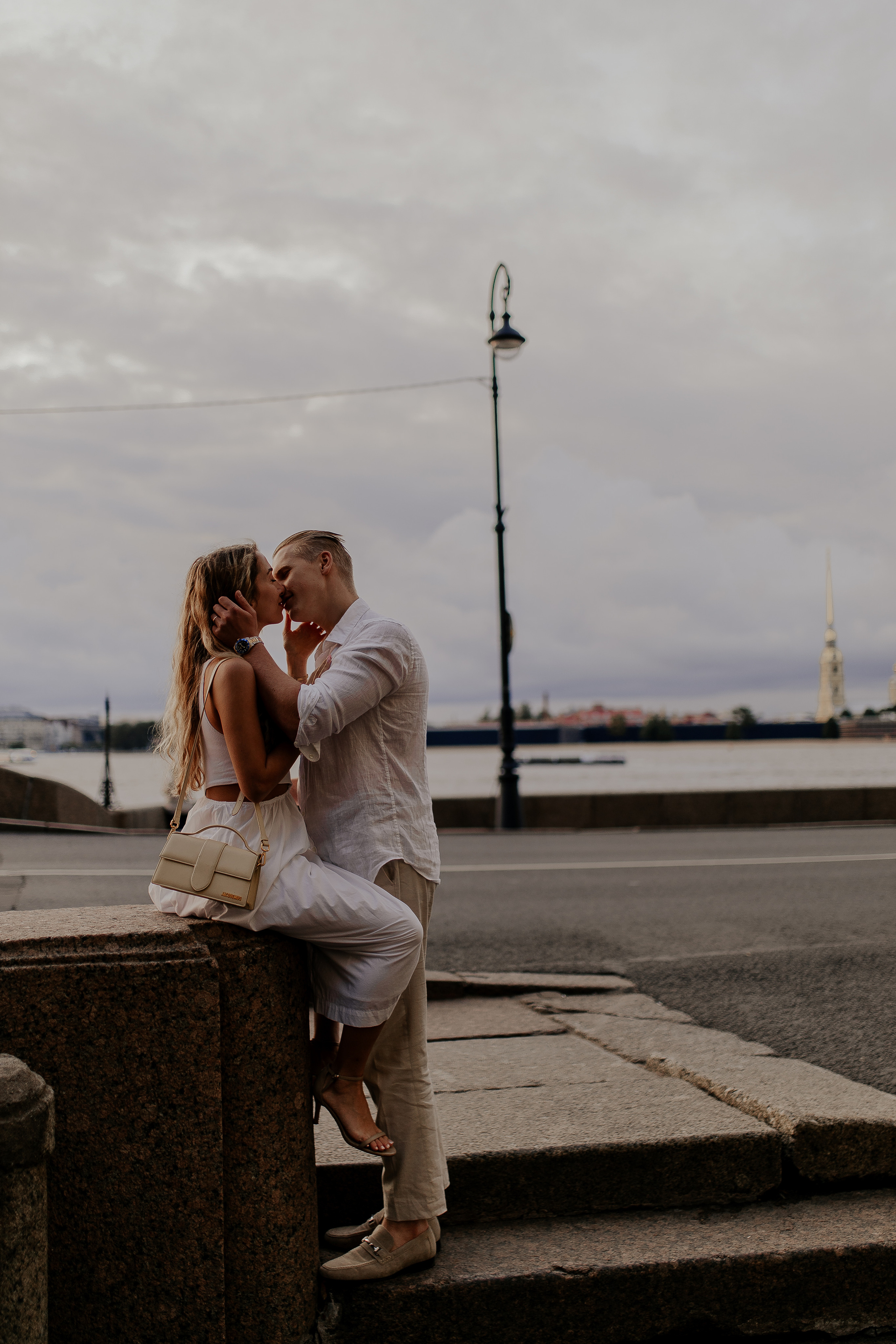 Любовь на улицах Петербурга. Фотограф в Санкт-Петербурге Лиза Семченкова