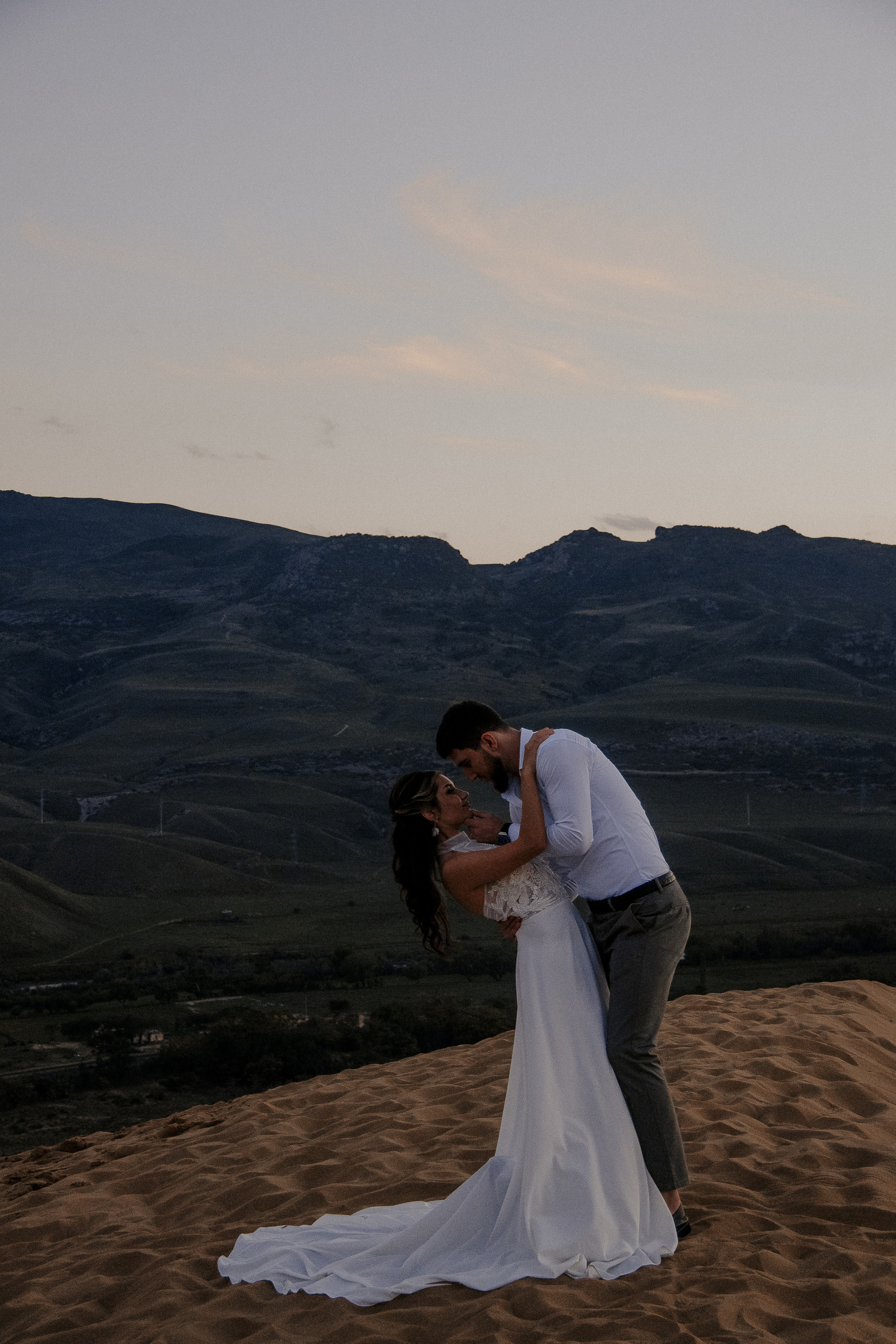 Свадебная съемка в пустыне. Фотограф в Санкт-Петербурге Лиза Семченкова