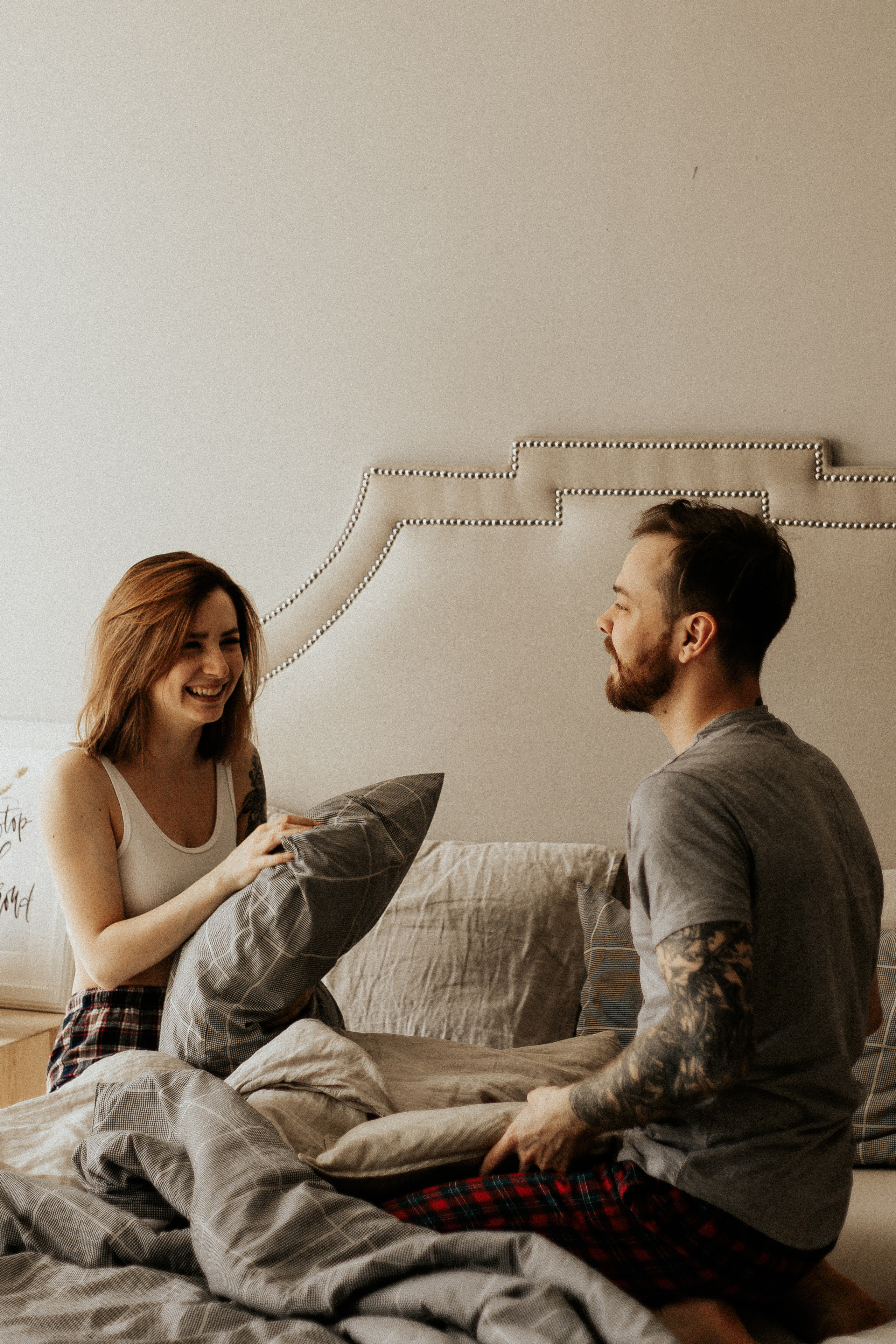 Лайфстайл фотосессия для двоих на кухне. Фотограф в Санкт-Петербурге Лиза Семченкова