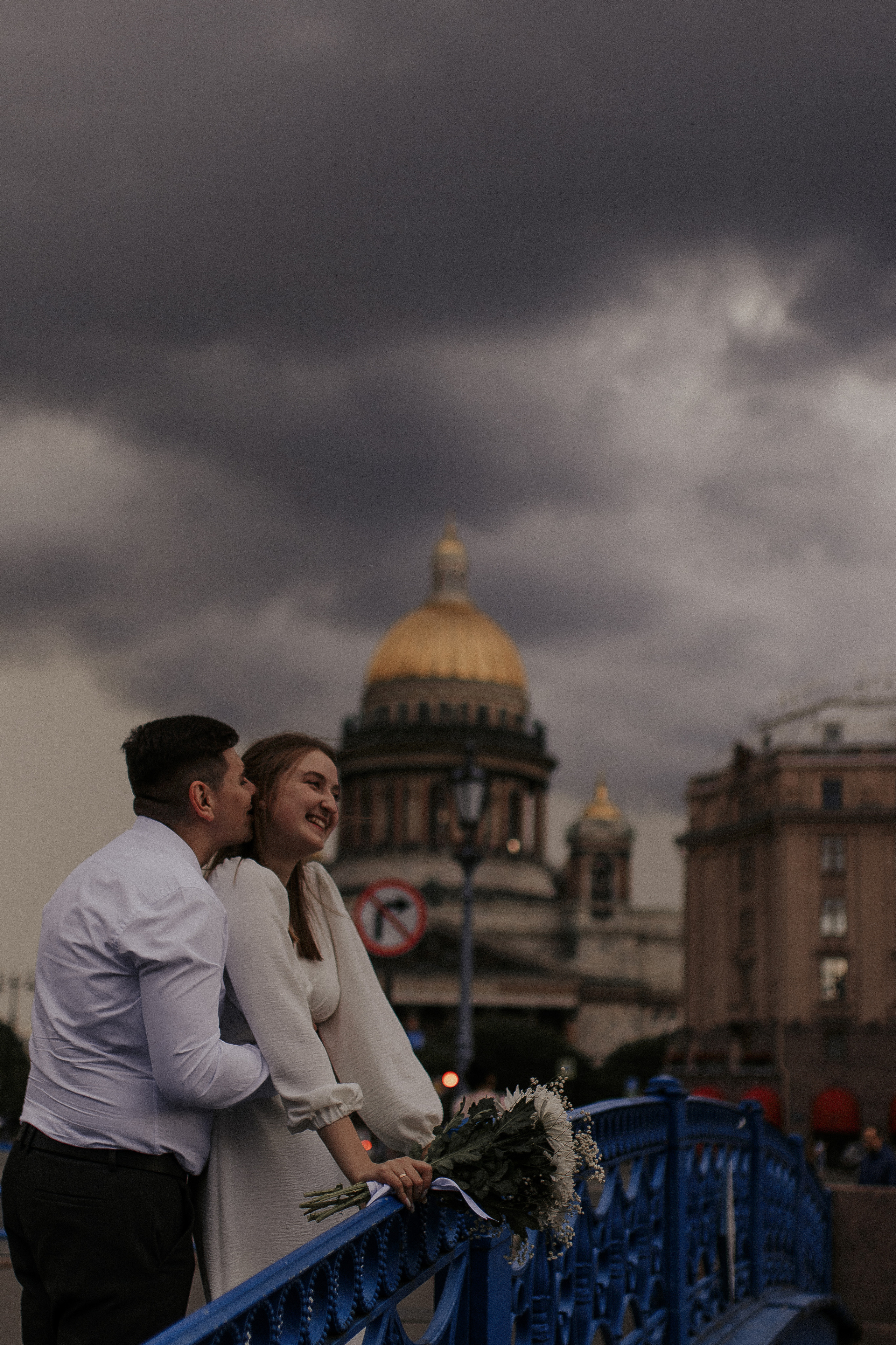 Свадебная история в центре Петербурга. Фотограф в Санкт-Петербурге Лиза Семченкова