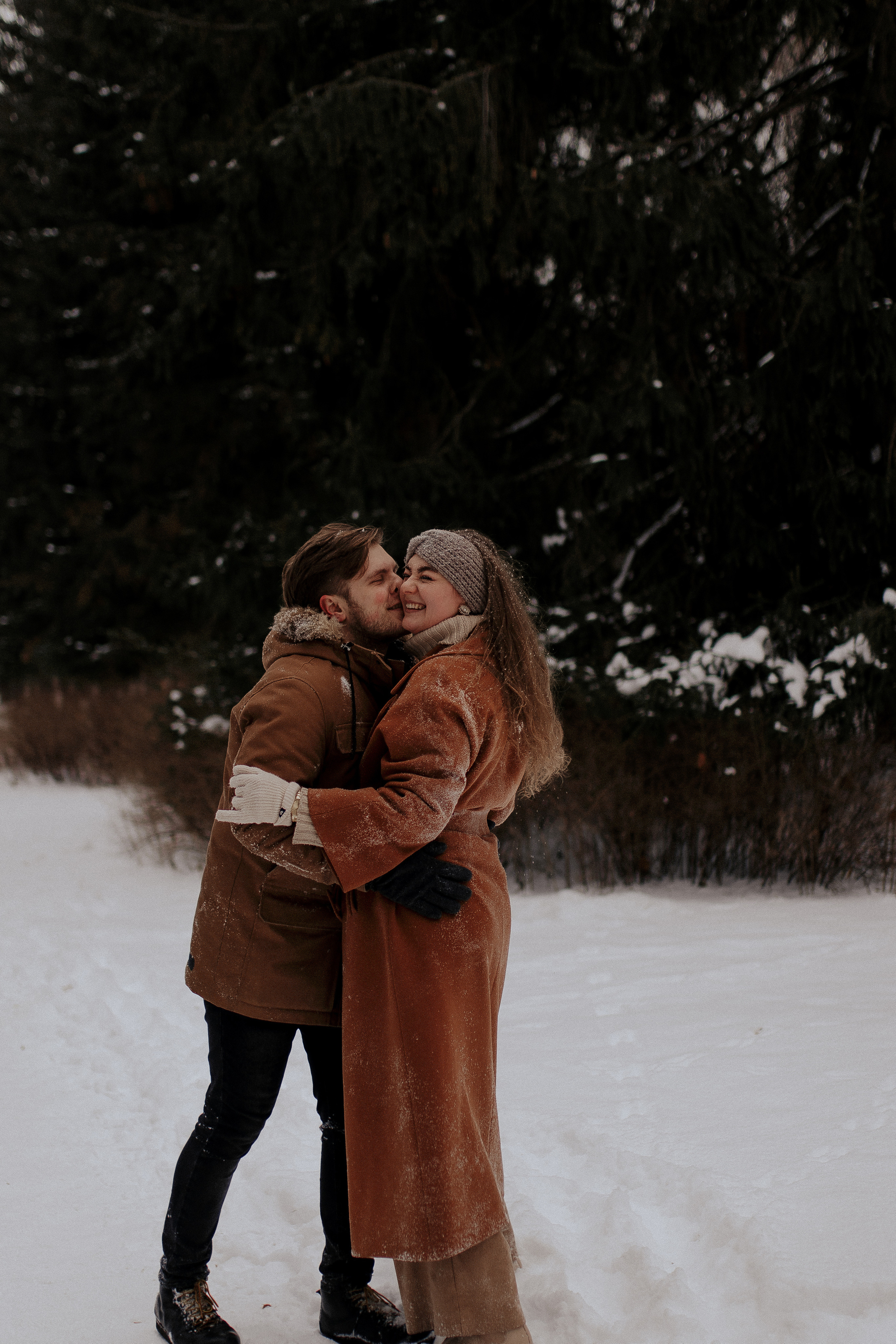 Зимняя съемка для пары. Фотограф в Санкт-Петербурге Лиза Семченкова
