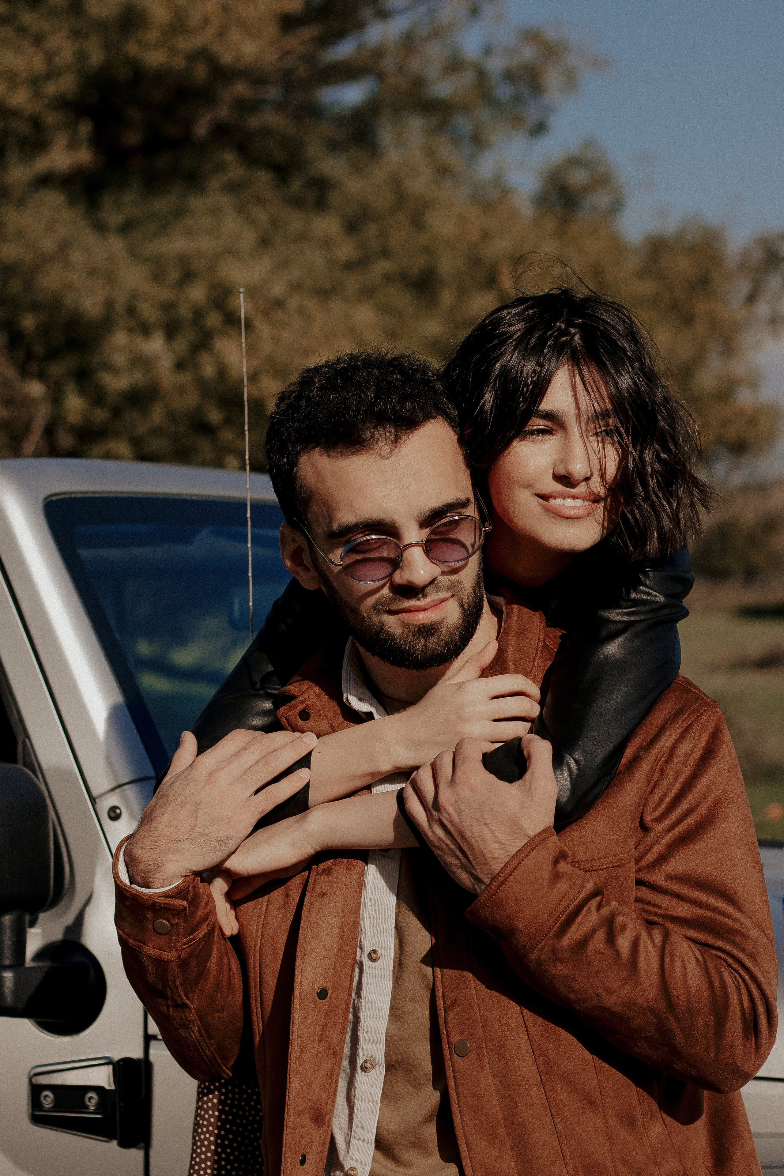 Лавстори с джипом на сафари. Фотограф в Санкт-Петербурге Лиза Семченкова