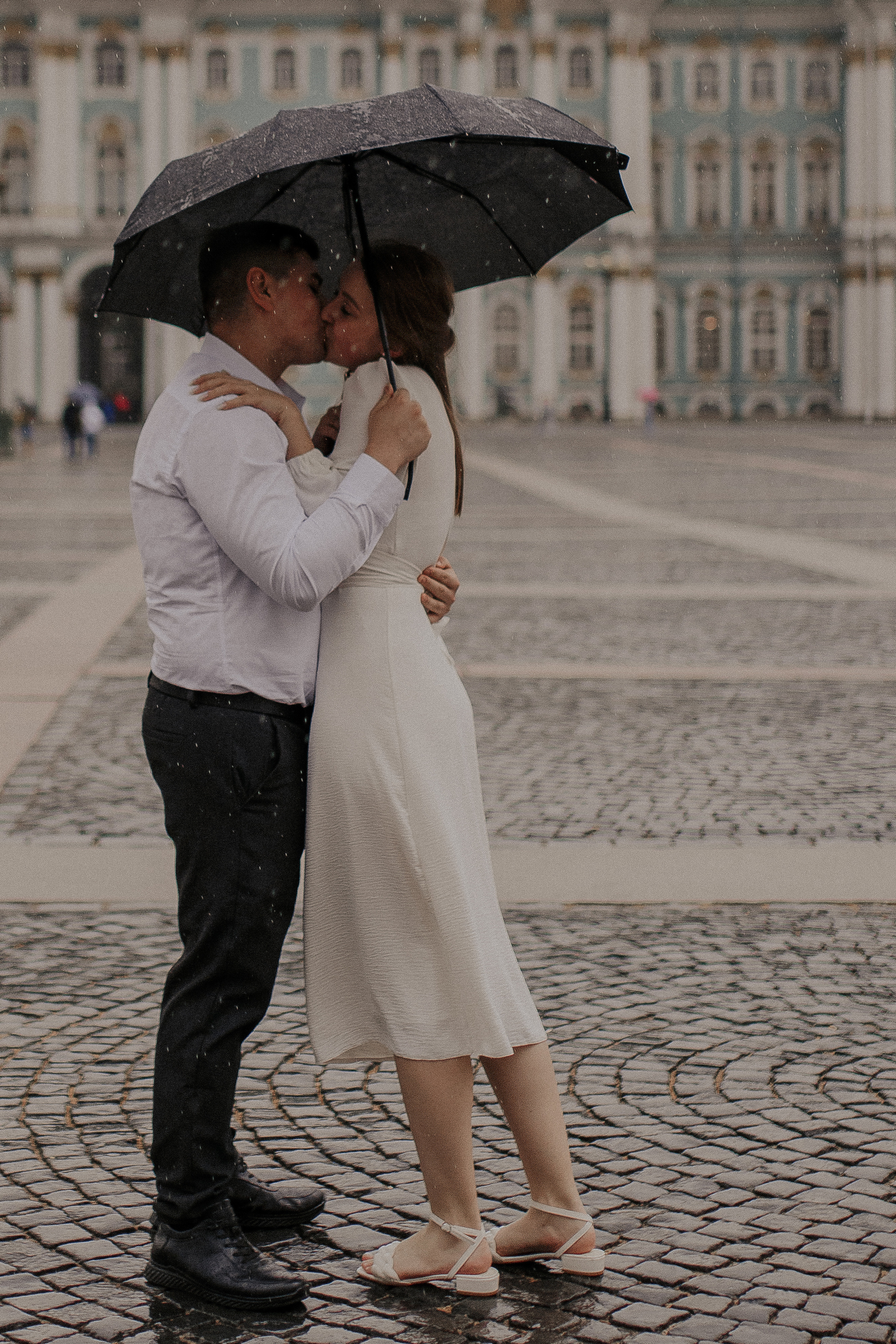 Свадебная история в центре Петербурга. Фотограф в Санкт-Петербурге Лиза Семченкова