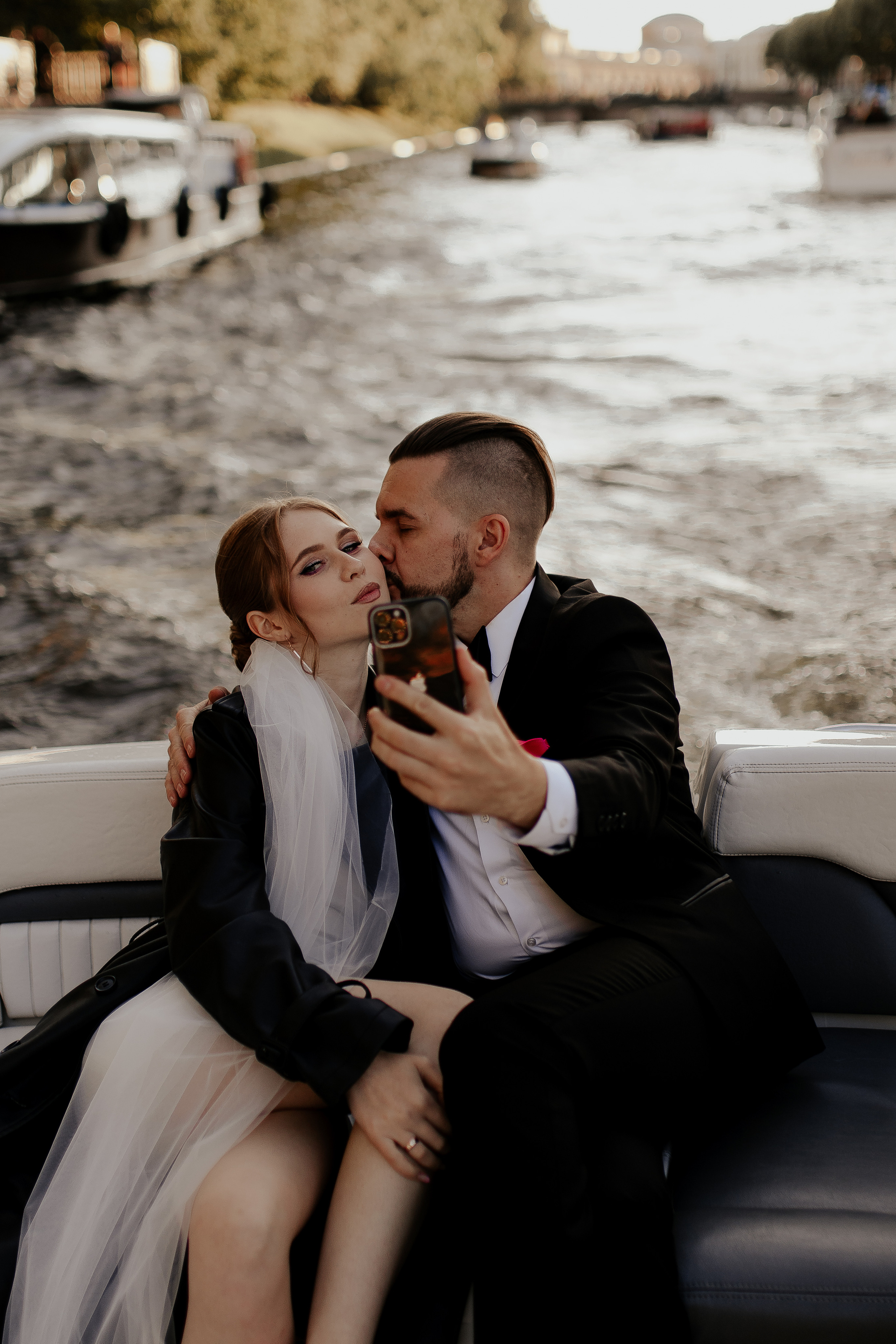 Стильная свадебная съемка с акцентом на розовое. Фотограф в Санкт-Петербурге Лиза Семченкова