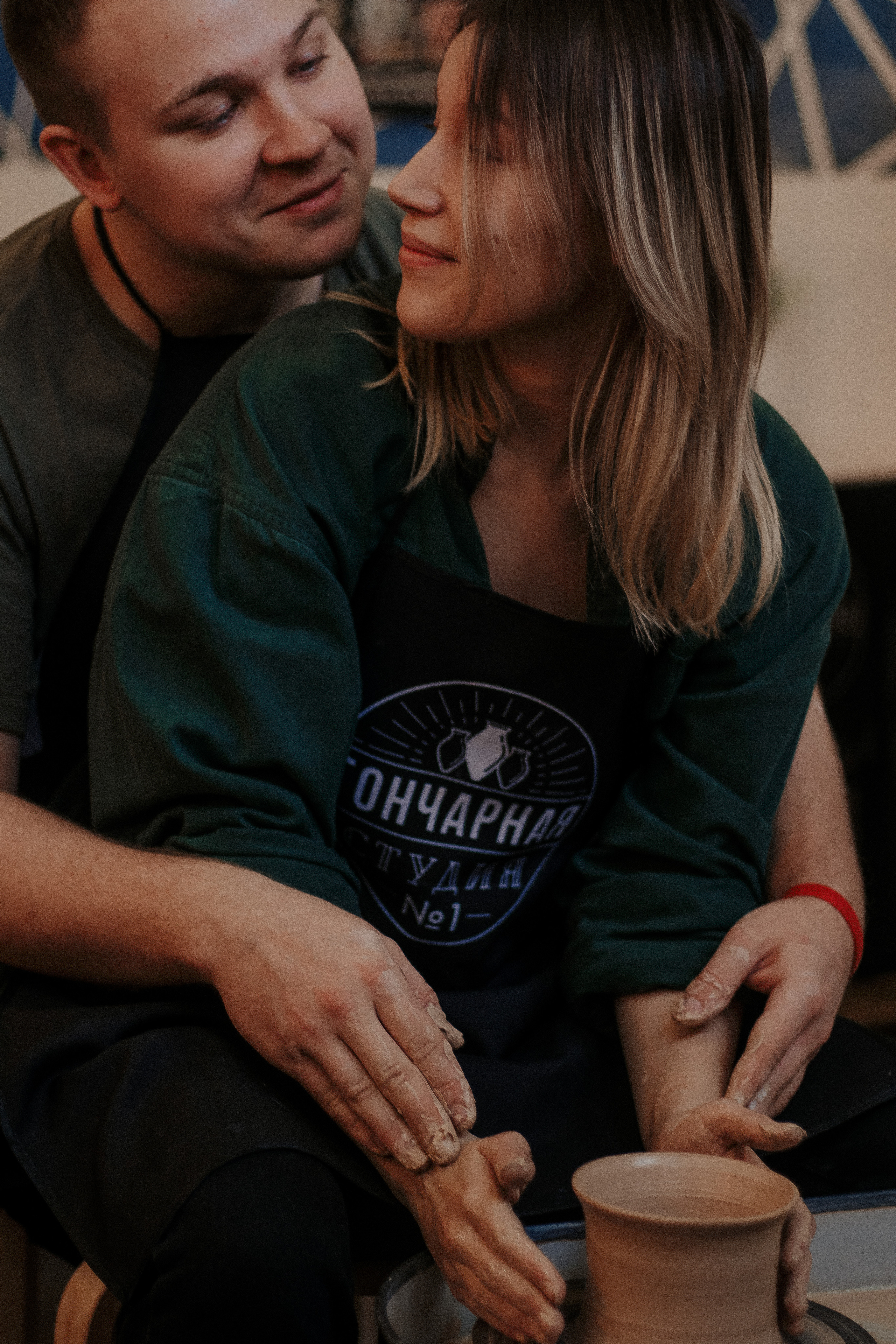 Лавстори в гончарной мастерской Петербурга. Фотограф в Санкт-Петербурге Лиза Семченкова