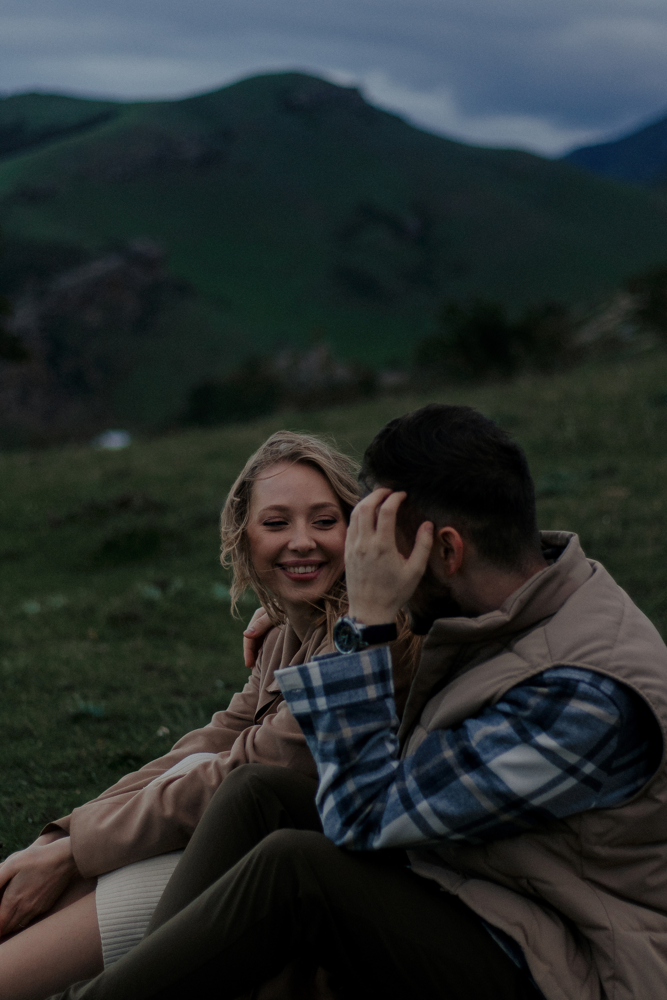 Влюбленные в горах. Фотограф в Санкт-Петербурге Лиза Семченкова