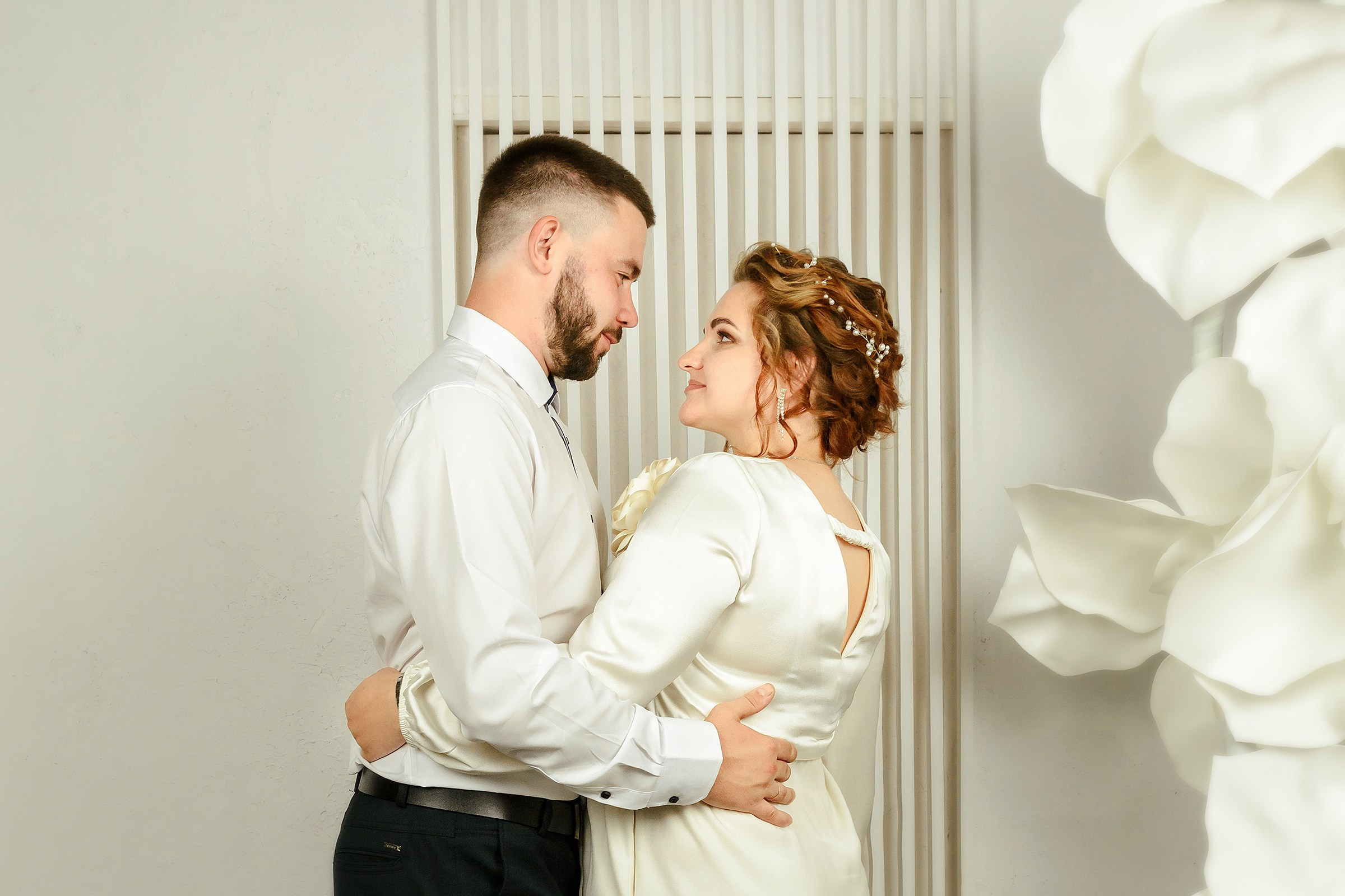 Свадебные фотосессии в фотостудии Тольятти. Фотограф Оксана Сафонова г. Тольятти