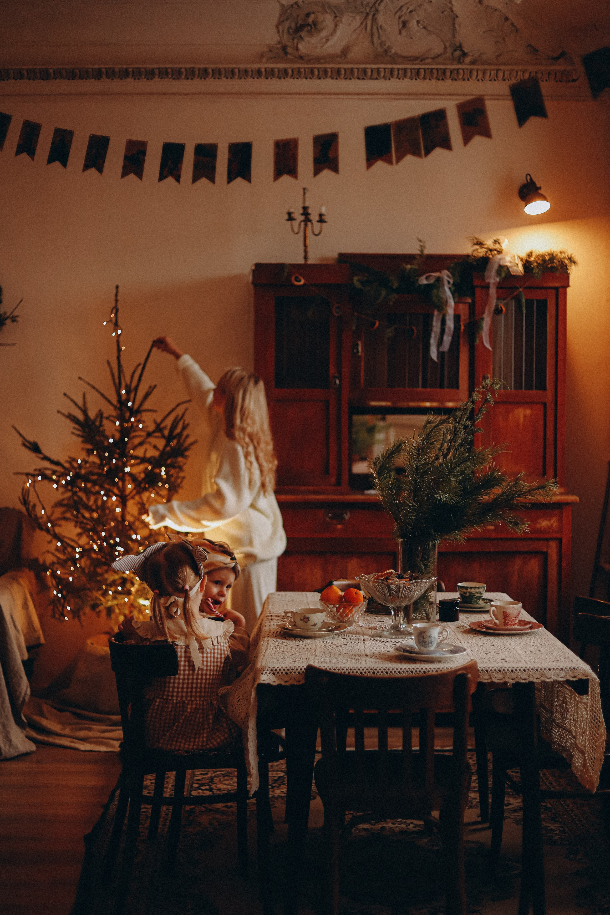 Семейная фотосессия в студии СПб. Услуги