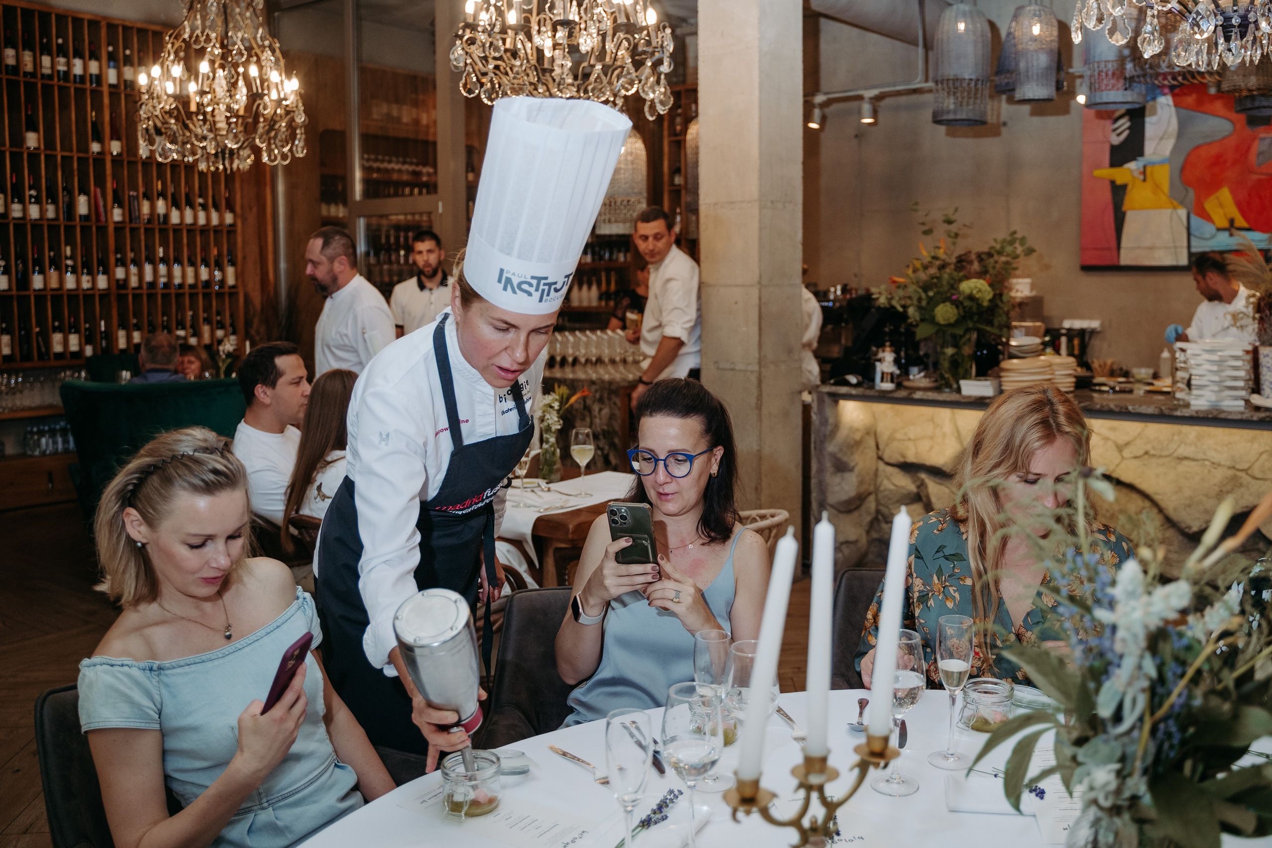 Открытый ужин с Mishlen Шеф Поварами. Репортажный и свадебный фотограф в Москве Рая Небогатова