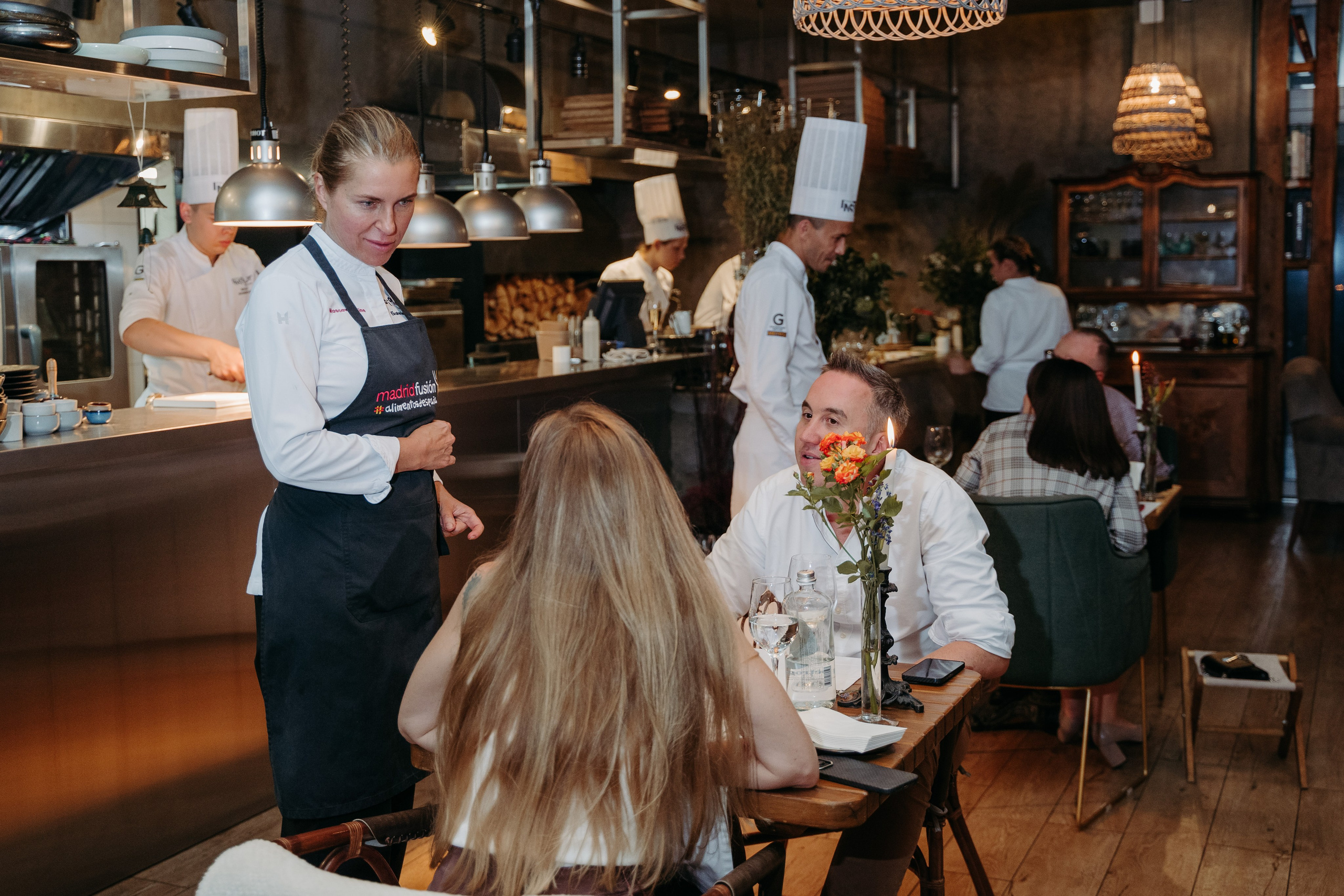 Открытый ужин с Mishlen Шеф Поварами. Репортажный и свадебный фотограф в Москве Рая Небогатова
