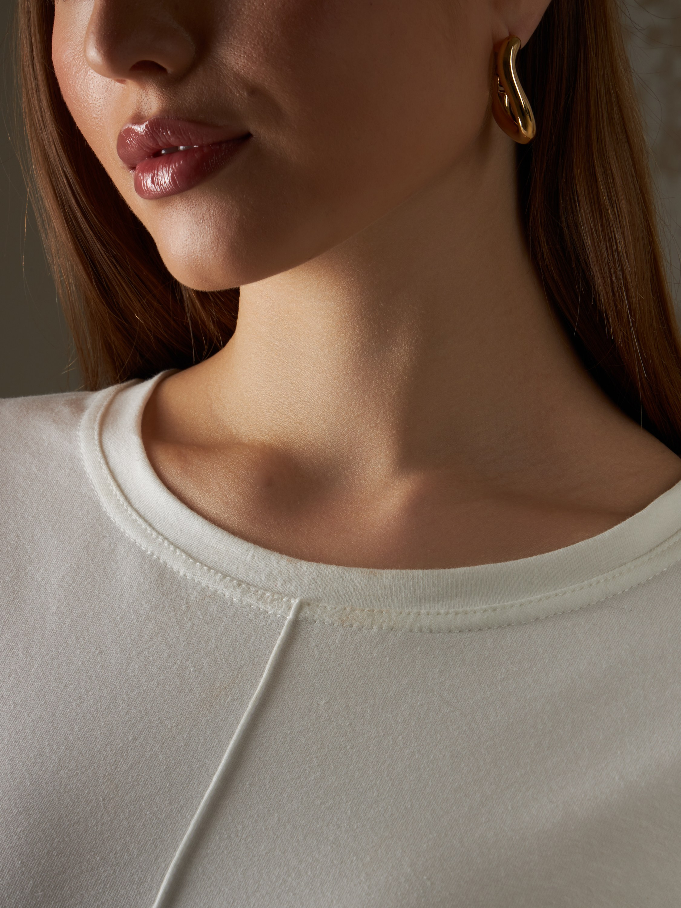 Одежда /маркетплейсы. Рекламный фотограф Ушаков Константин в Краснодаре