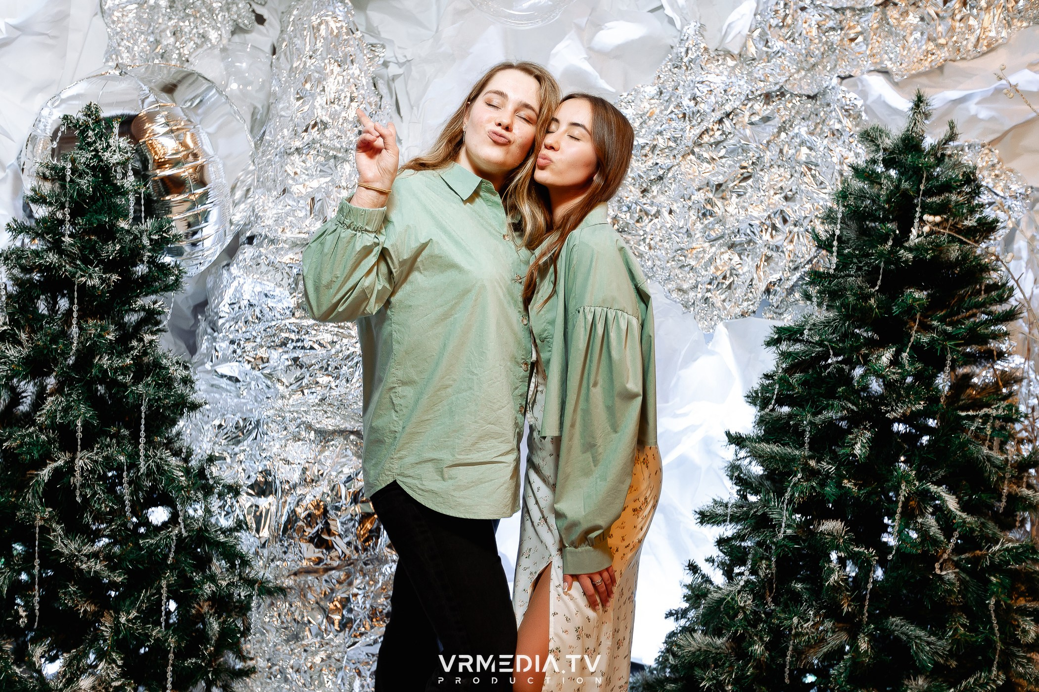 Новогодний вечер в ресторане «Лазурный Берег»