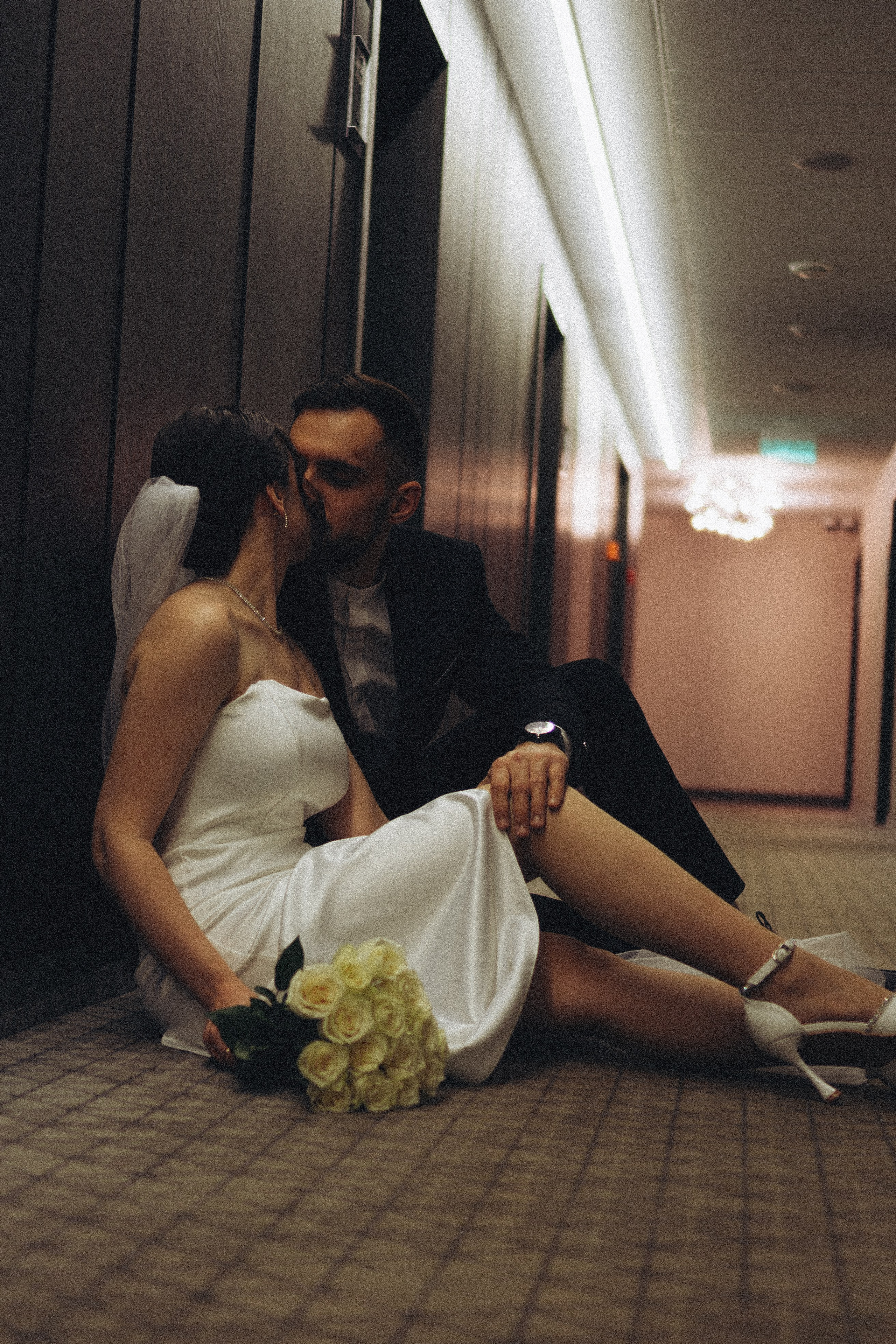 СВАДЕБНАЯ СЬЕМКА СБОРОВ ЖЕНИХА И НЕВЕСТЫ В ОТЕЛЕ И ТАКЖЕ ФОТОСЕССИИЯ В ОТЕЛЕЕ МЕГАПОЛИС БРЯНСК. Профессиональный фотограф, Санкт-Петербург — Виктория Богомолова