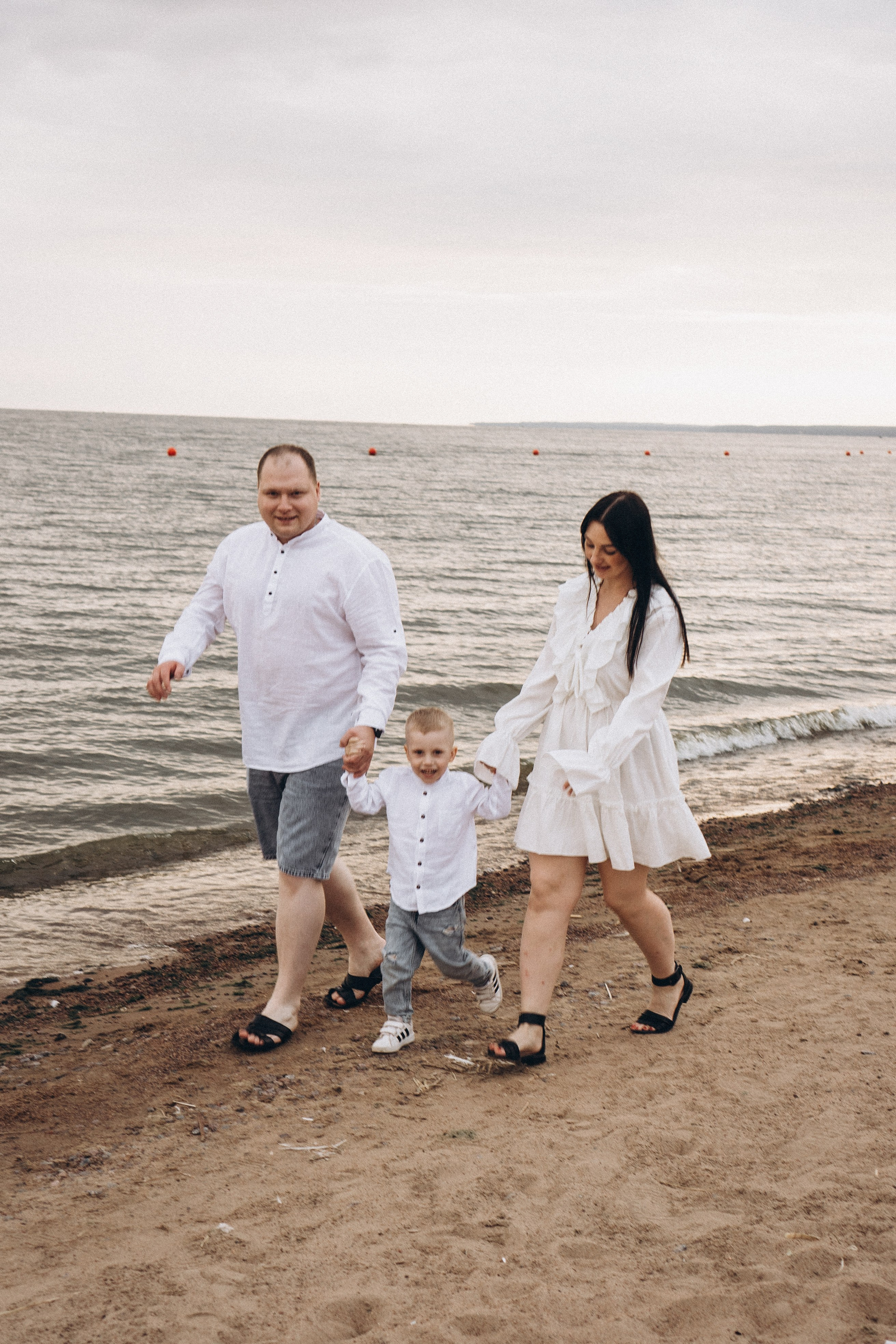 Семейная история на берегу залива. Профессиональный фотограф, Санкт-Петербург — Виктория Богомолова