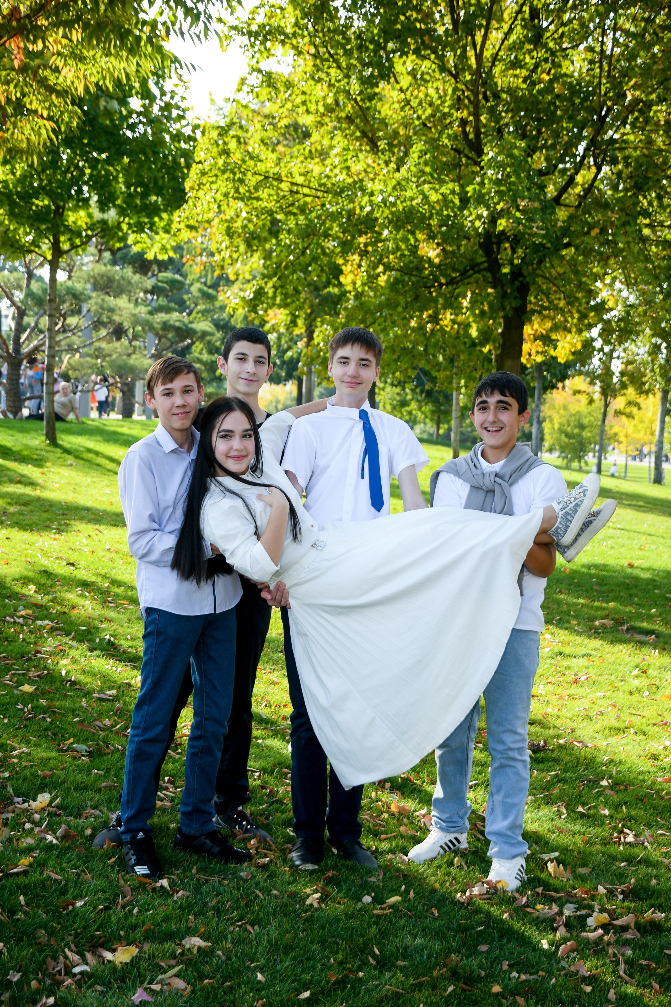 Фотосессия для выпускного альбома в парке Галицкого. Вячеслав Скрипник Фотограф Краснодар