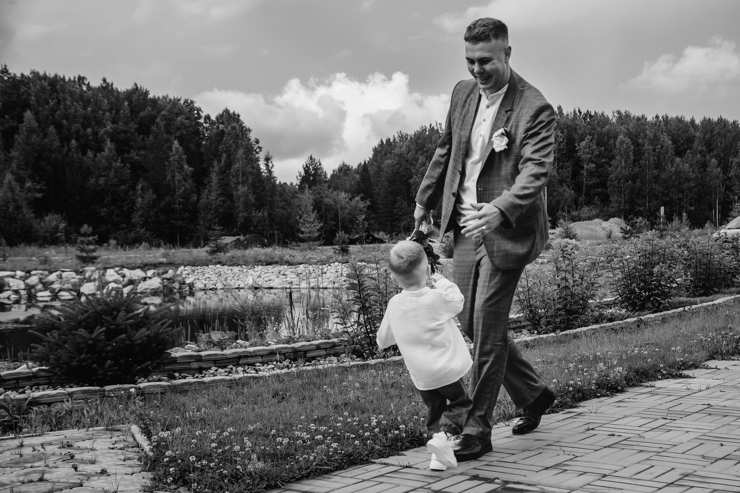 D & J. Street photographer