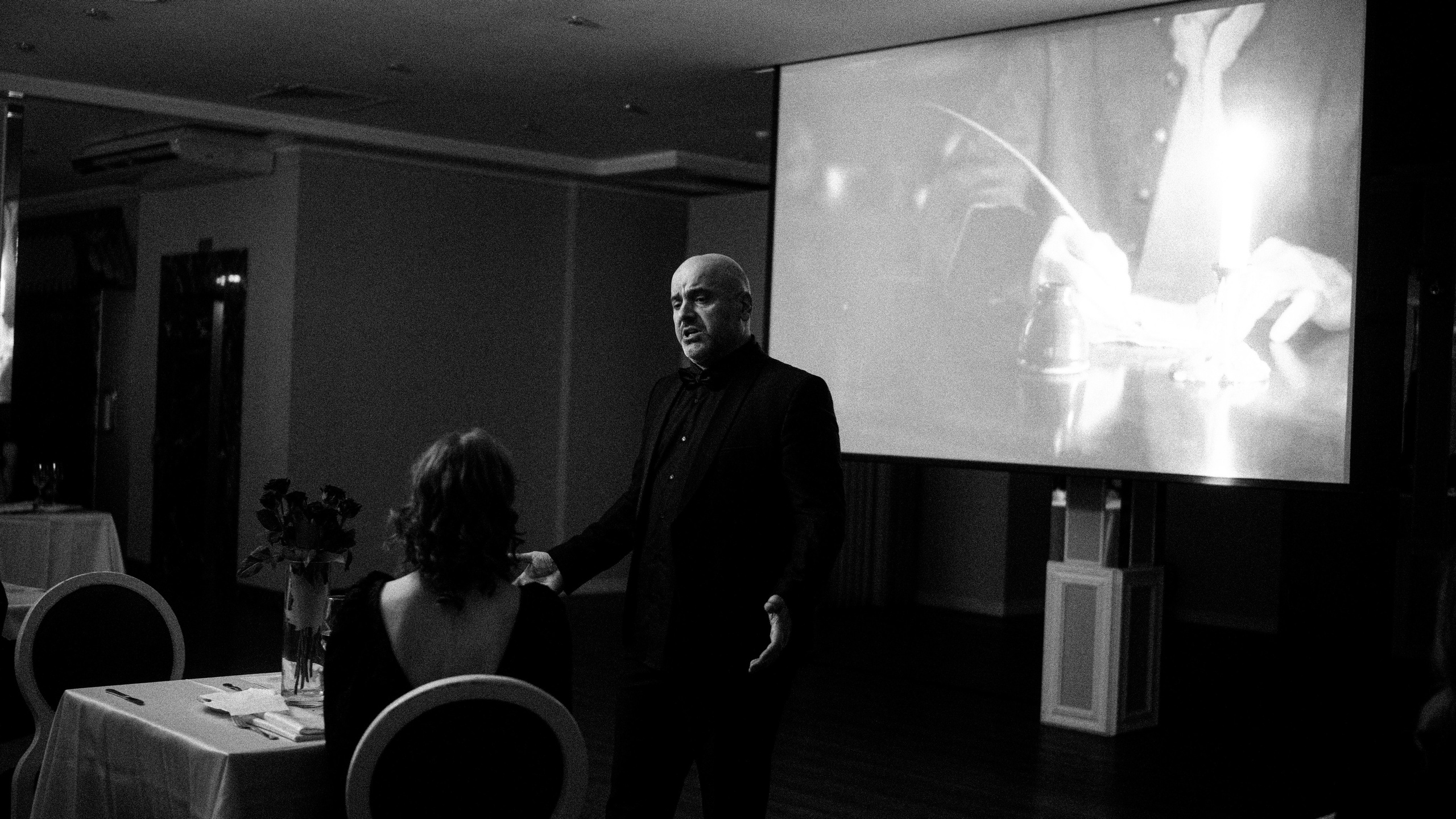 Иммерсивное шоу