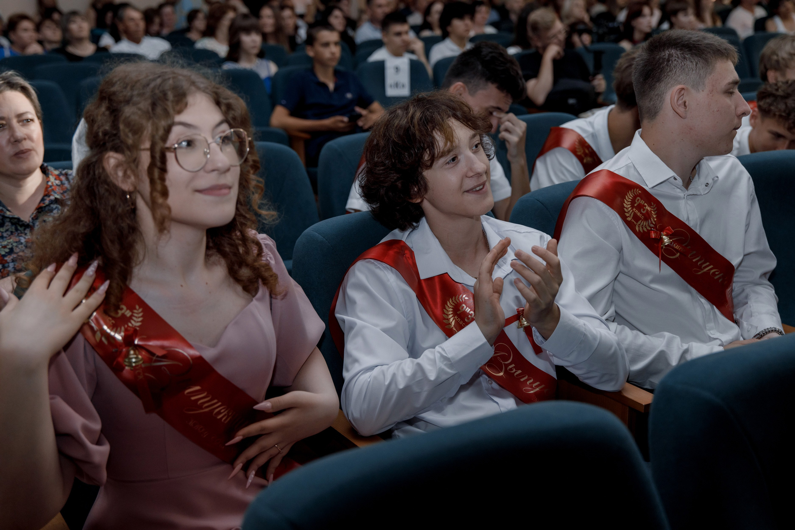 Выпускной школа 107 г Краснодар. Выпускные альбомы в Краснодарском крае