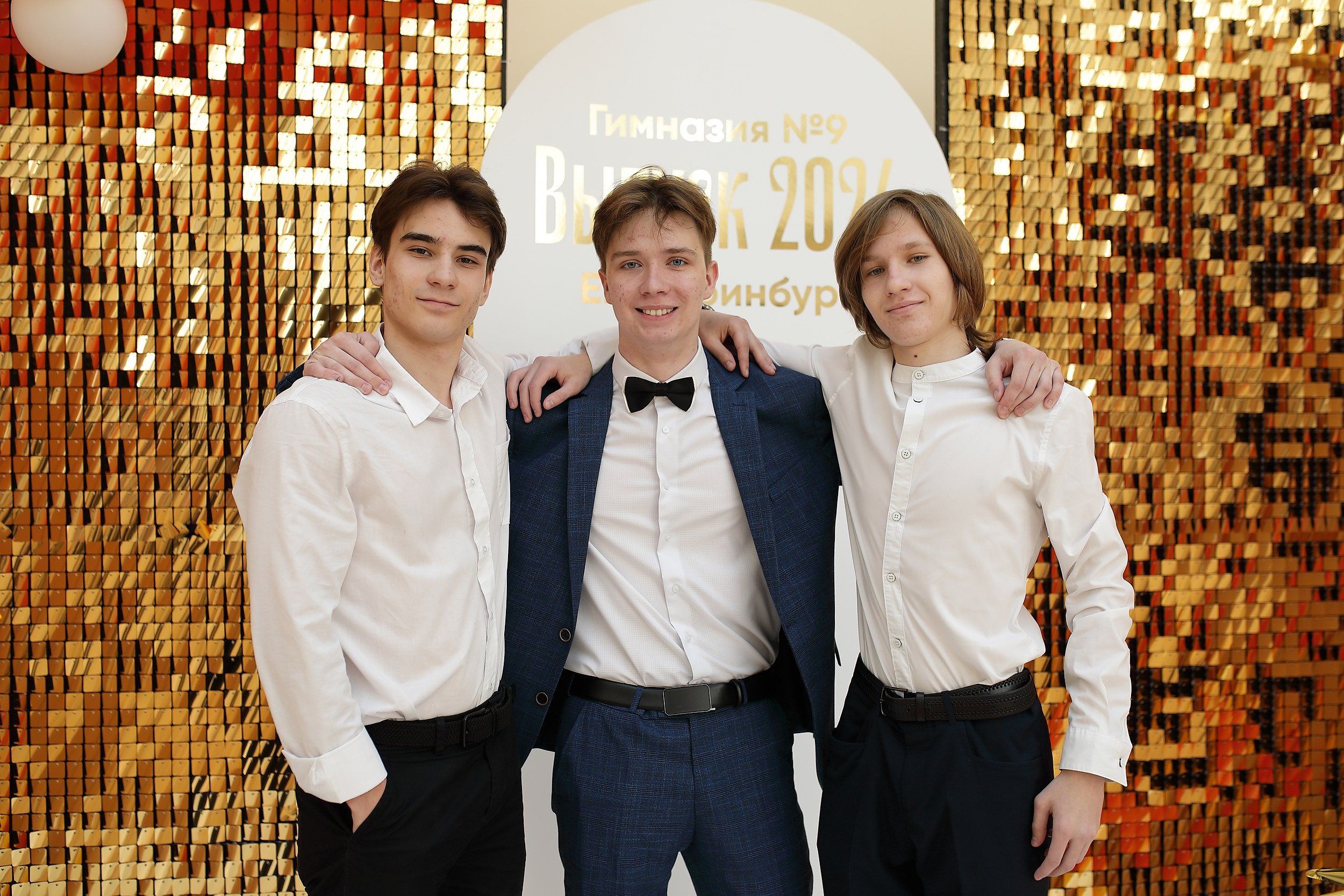 Школьная фотосессия Екатеринбург. Свадебный и семейный фотограф и видеограф в Екатеринбурге Полянские Тимур и Анастасия