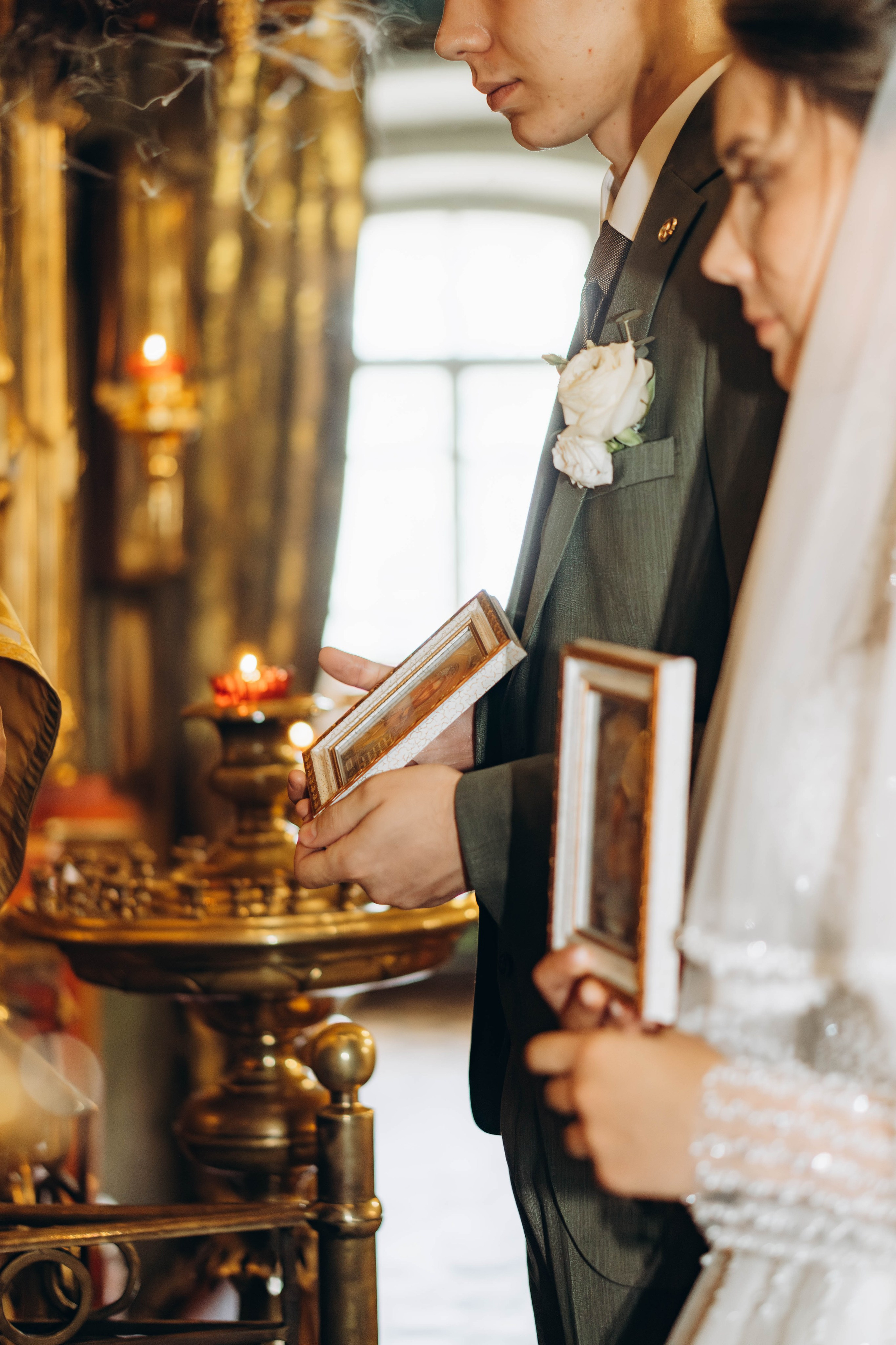 Венчание Поликарпа и Антонины Церковь Рождества Христова. Фотограф Москва Валерия Веденина