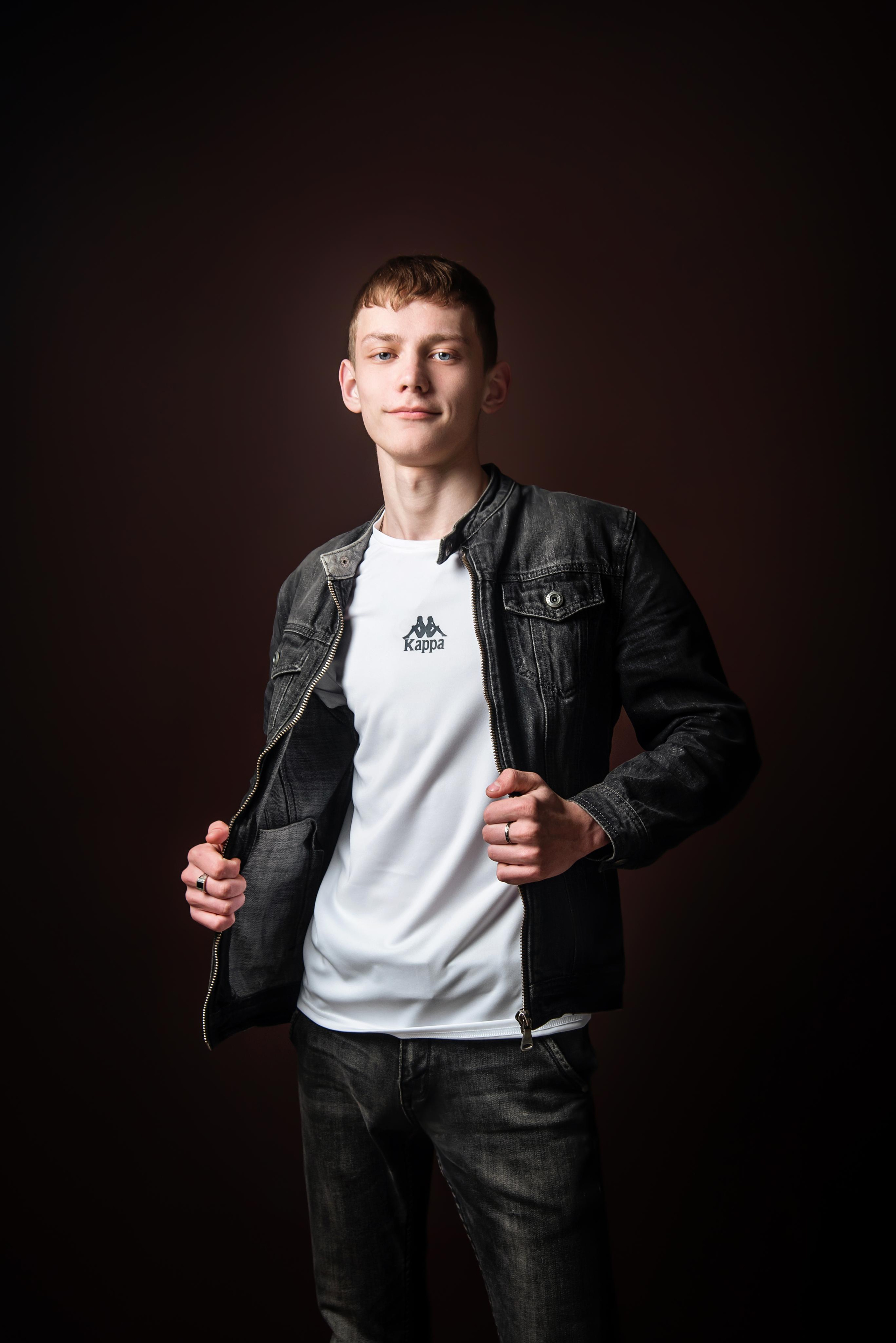 Съёмки в фотостудии. Выпускные альбомы. Южноуральск