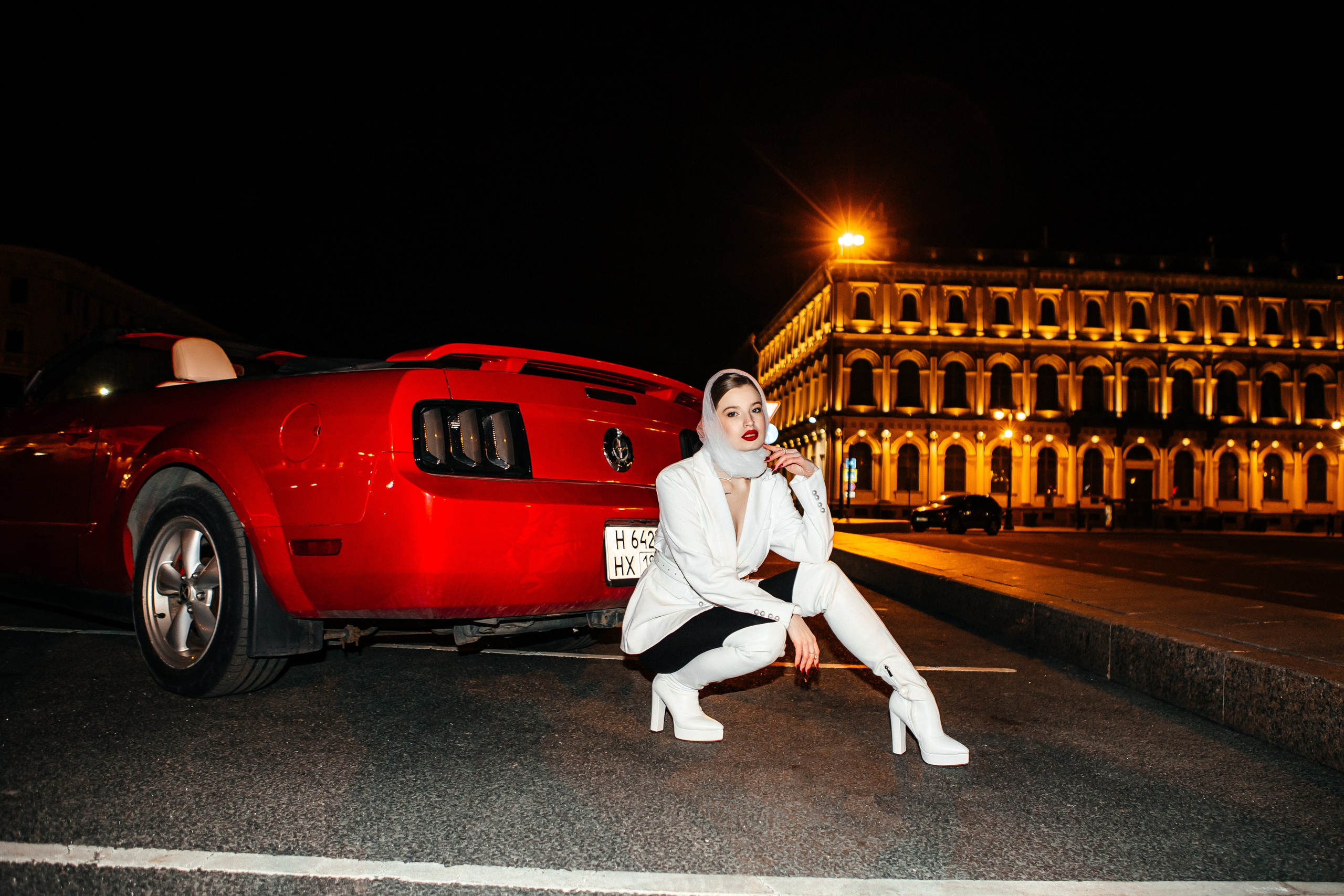 Алена — ночной кабриолет. Elena Sova — семейный и женский фотограф в Санкт-Петербурге
