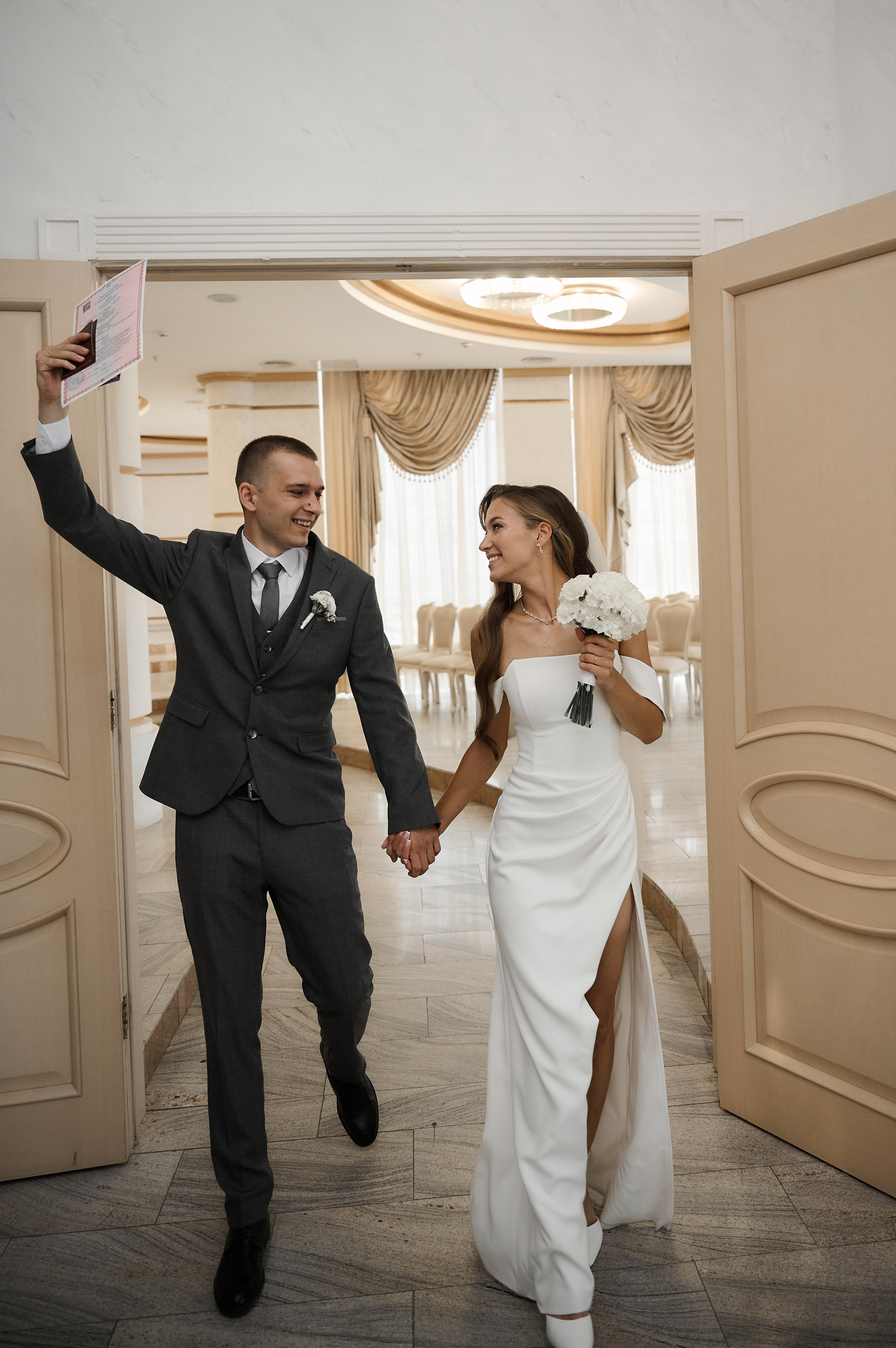 Свадебная фотосессия в Платоновском парке Тула. Свадебный фотограф в Туле Никита Беляев