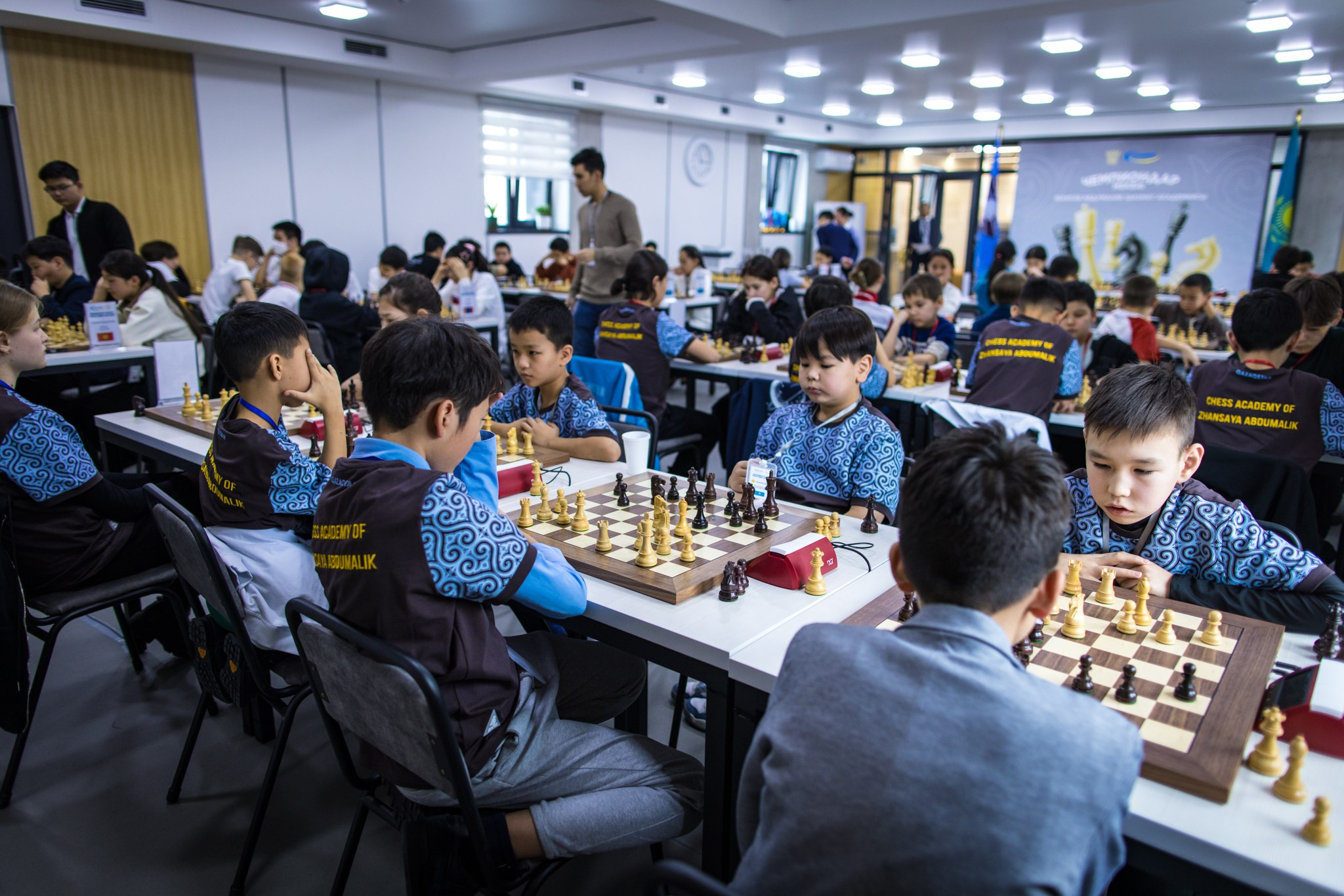 2025.02.01 KAZAKHMYS Youth Team Chess CUP 2025 — Day1_rapid. Фотограф Анна Штурман (репортажная съёмка любых событий и мероприятий) Anna Shtourman photographer