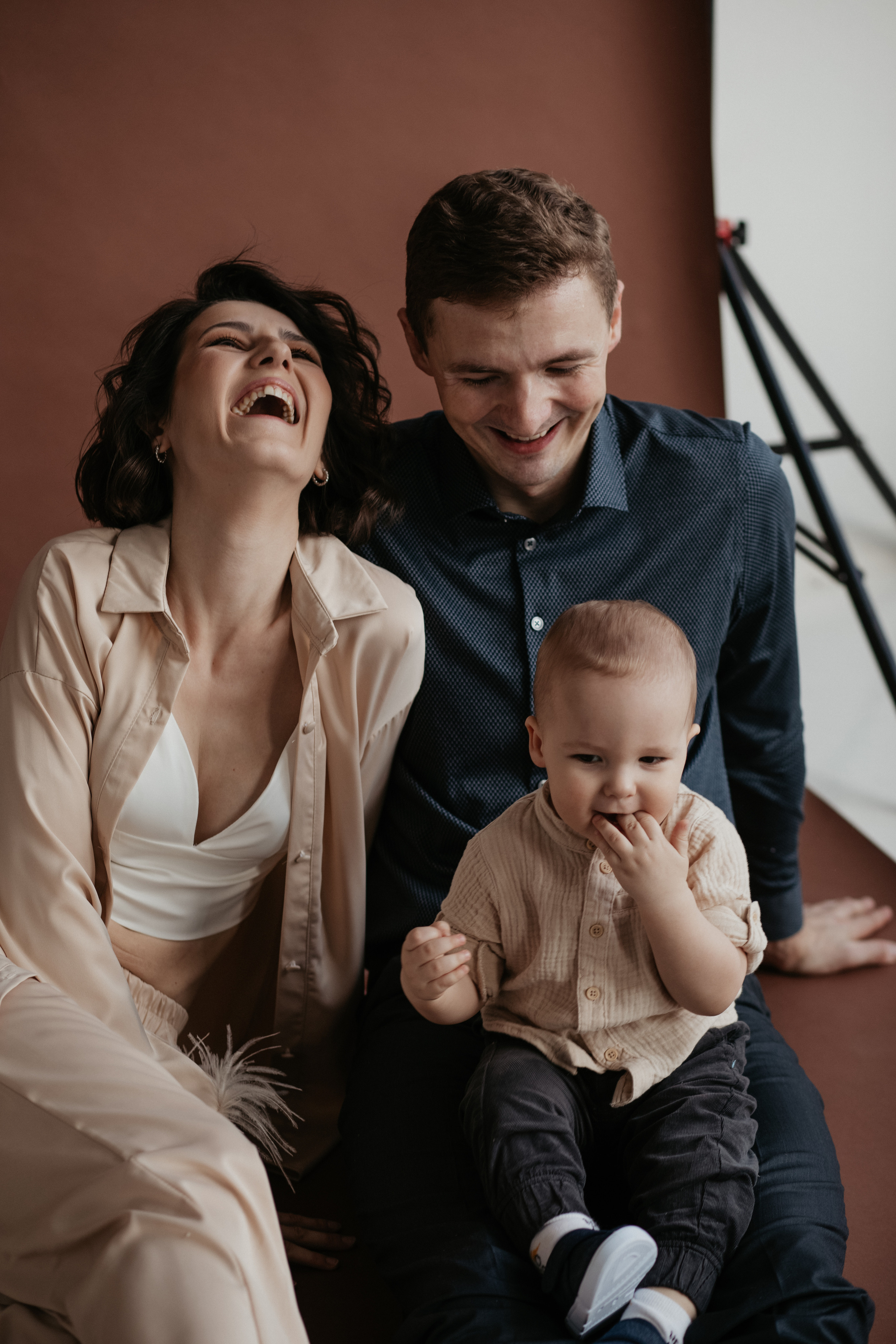 Семейная фотосессий в студии. Фотограф из Санкт-Петербурга Оксана Валковая. Женский портрет. Портрет