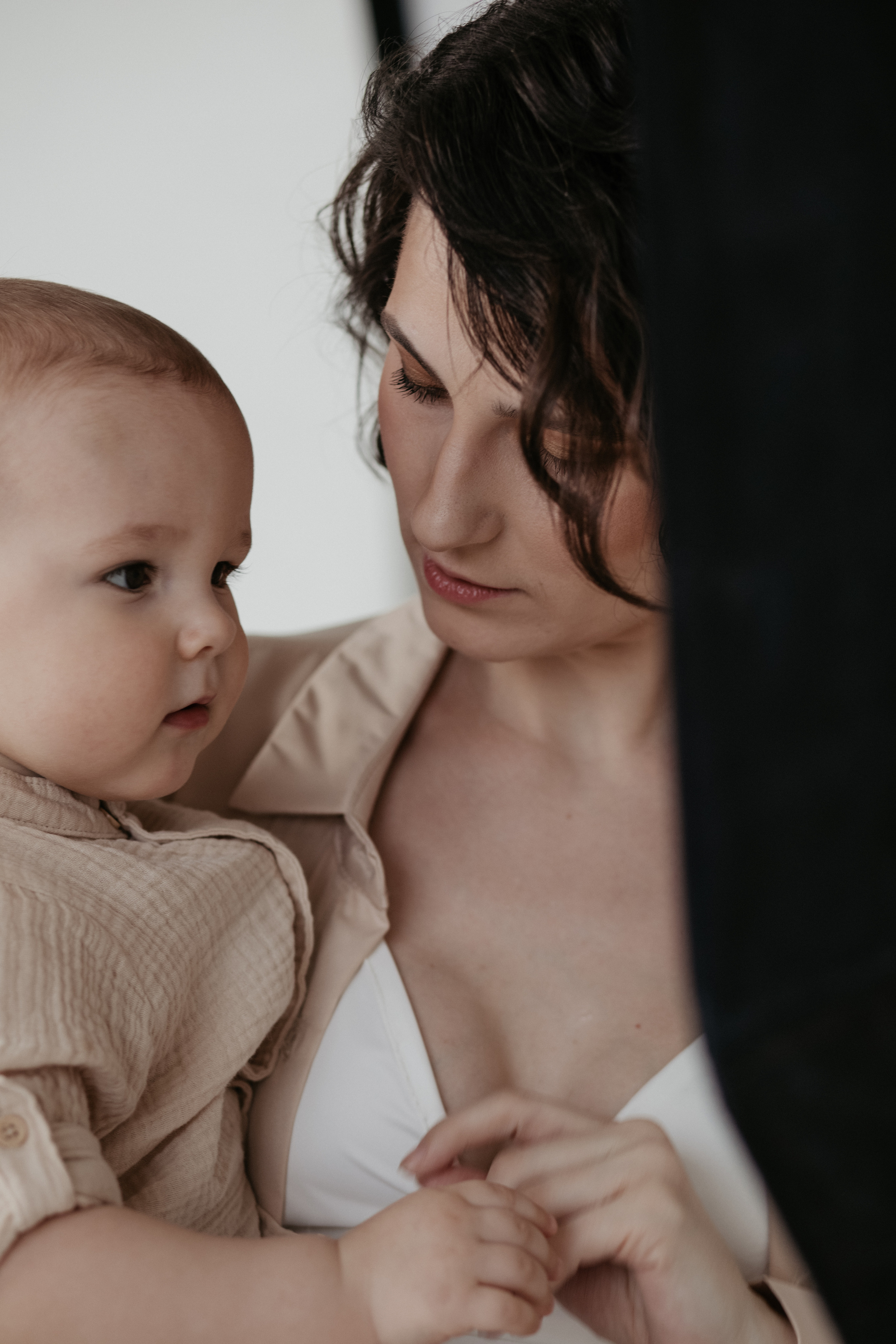 Семейная фотосессий в студии. Фотограф из Санкт-Петербурга Оксана Валковая. Женский портрет. Портрет