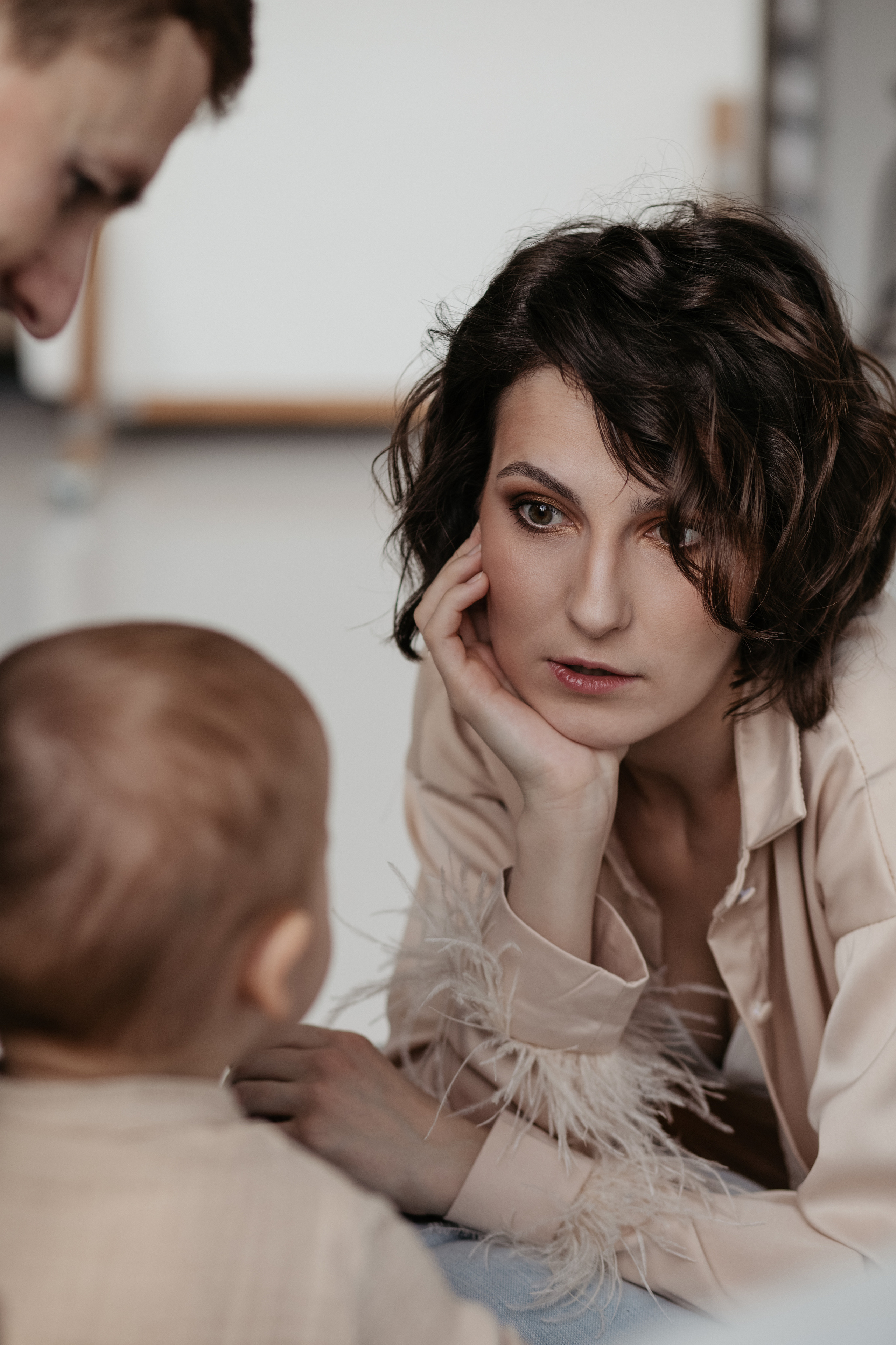 Семейная фотосессий в студии. Фотограф из Санкт-Петербурга Оксана Валковая. Женский портрет. Портрет