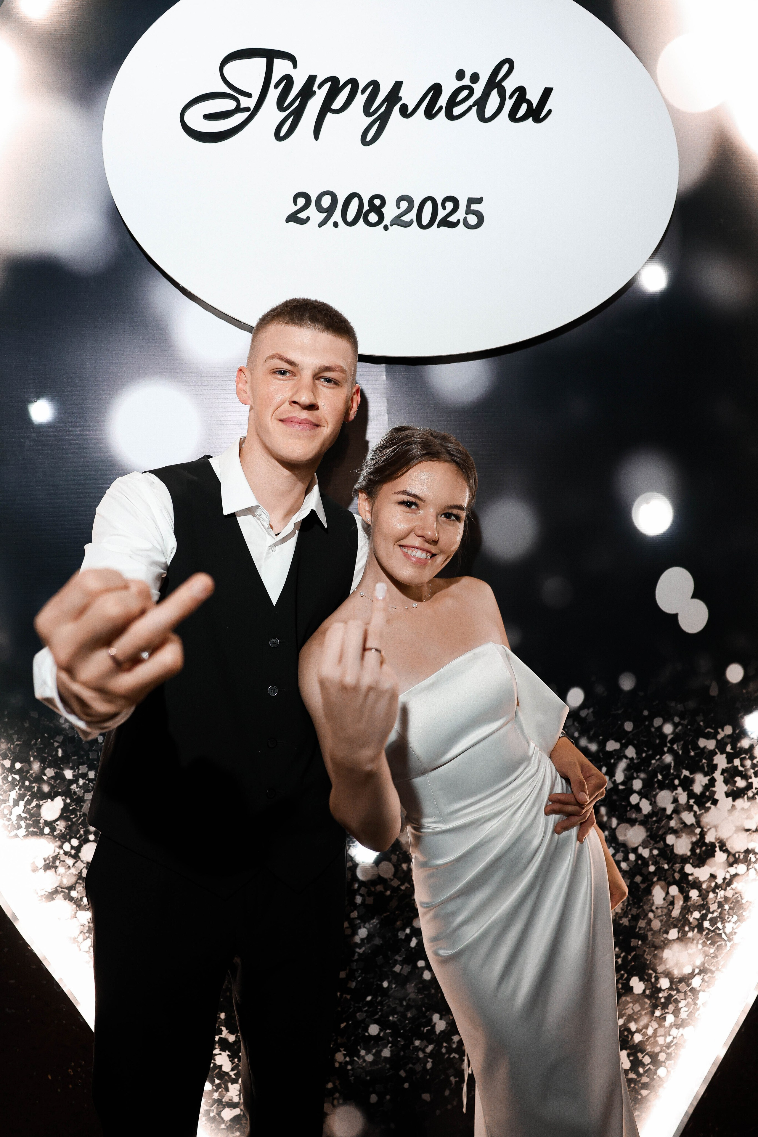 WEDDIND TNT. Свадебный и Школьный фотограф Улан-Удэ Бурятия Джулия Топоева Выпускные альбомы Фотограф на мероприятие