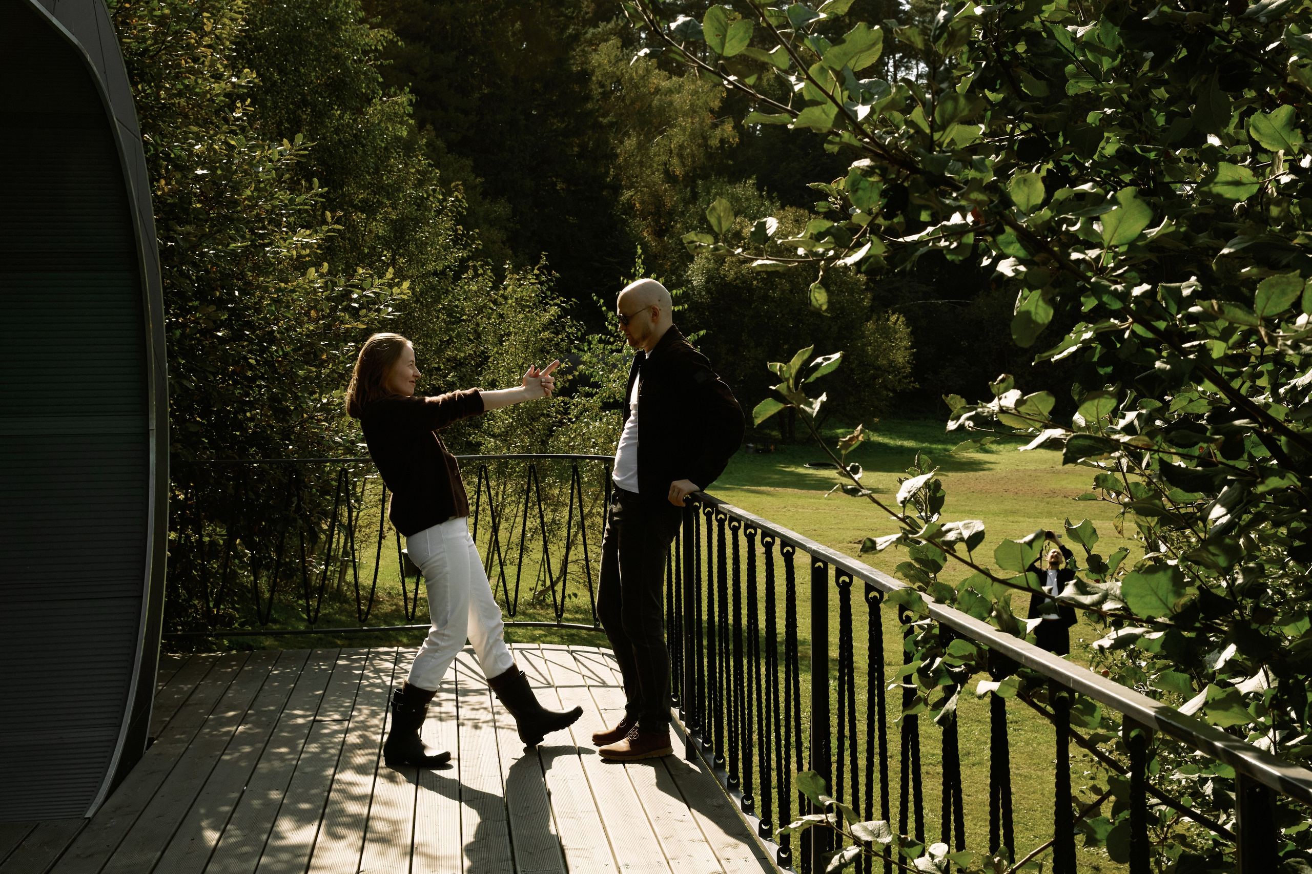 I & E. Anastasia Jes