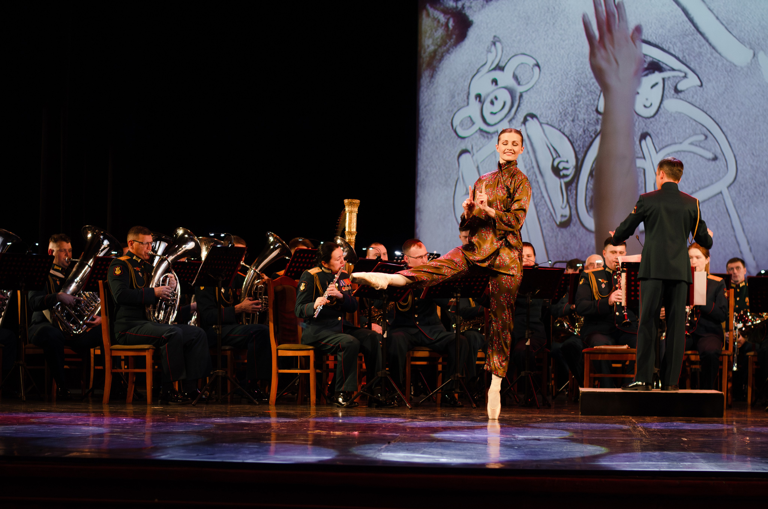 Новогодняя программа «Щелкунчик» на сцене Дома Офицеров. Портретный и репортажный фотограф в Санкт-Петербурге Варвара Жукова