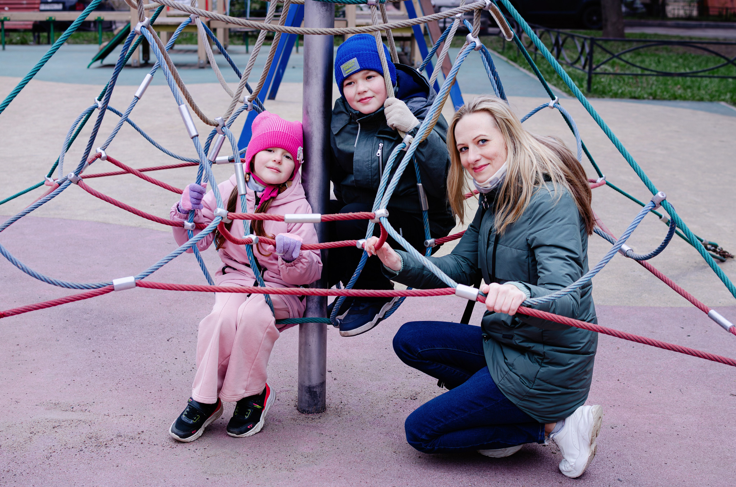 Прогулочная фотосессия для Н. с ребятишками. Портретный и репортажный фотограф в Санкт-Петербурге Варвара Жукова