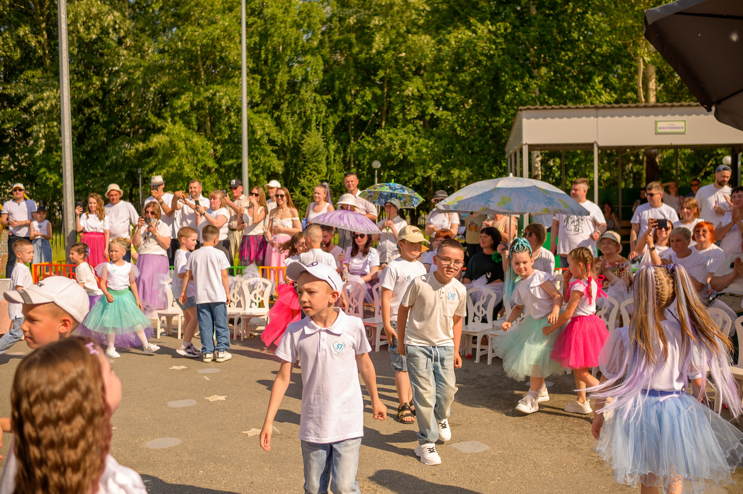 Репортаж выпускного группа «Фантазёры» 3 садик. Фотограф новорожденных, семейный детский в Тюмени Татьяна Морозова
