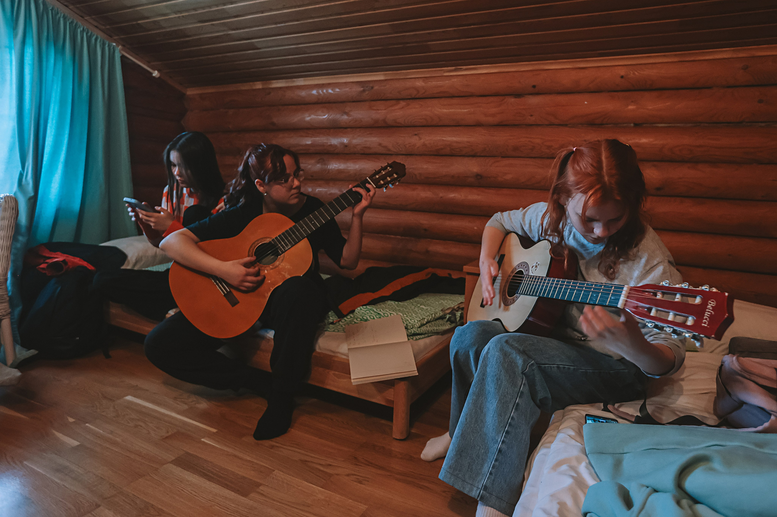 Последний звонок. Семейный фотограф Тюмень, фотограф на роды Салмина Мария