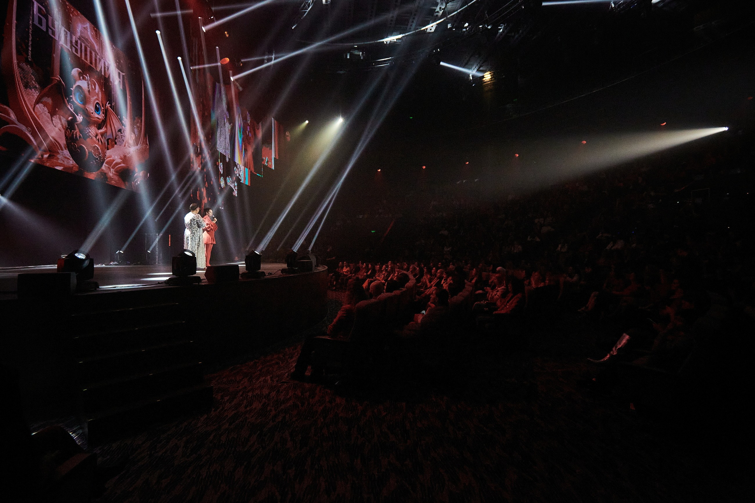 Будущий Я. Проект Марии Галантер. Фотографирую масштабные события, людей и их истории по всему миру. Константин Трубников