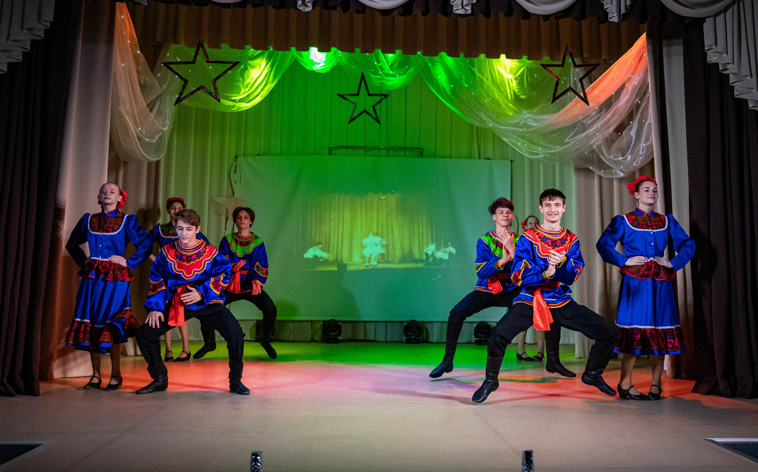 «Конфетти» Юбилейный концерт «Твори Добро». Фотограф Дарья Маташкова