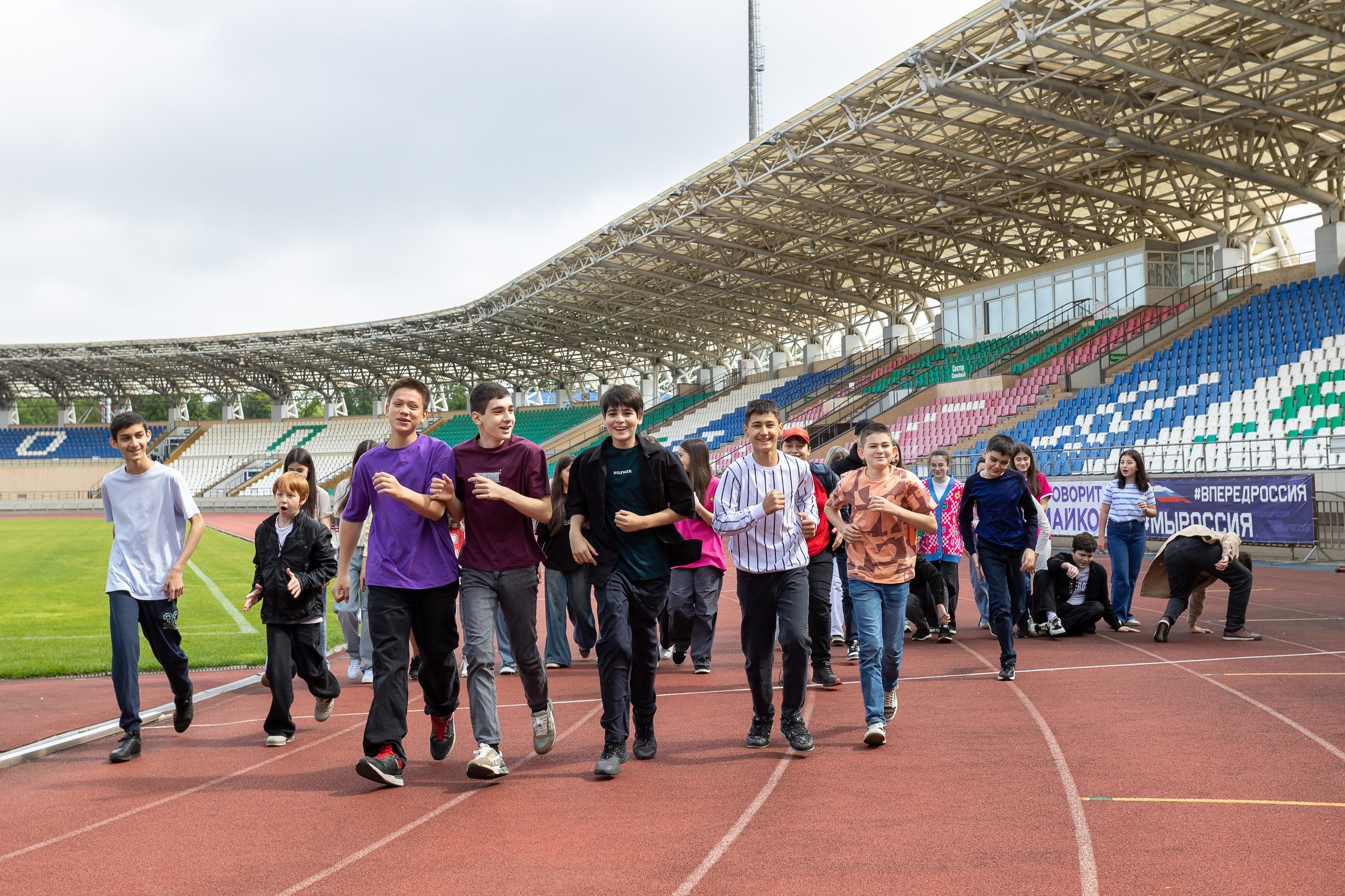 Фотосессия 7 класс Майкоп. Выпускные альбомы Майкоп, Краснодар Елена Золотарева