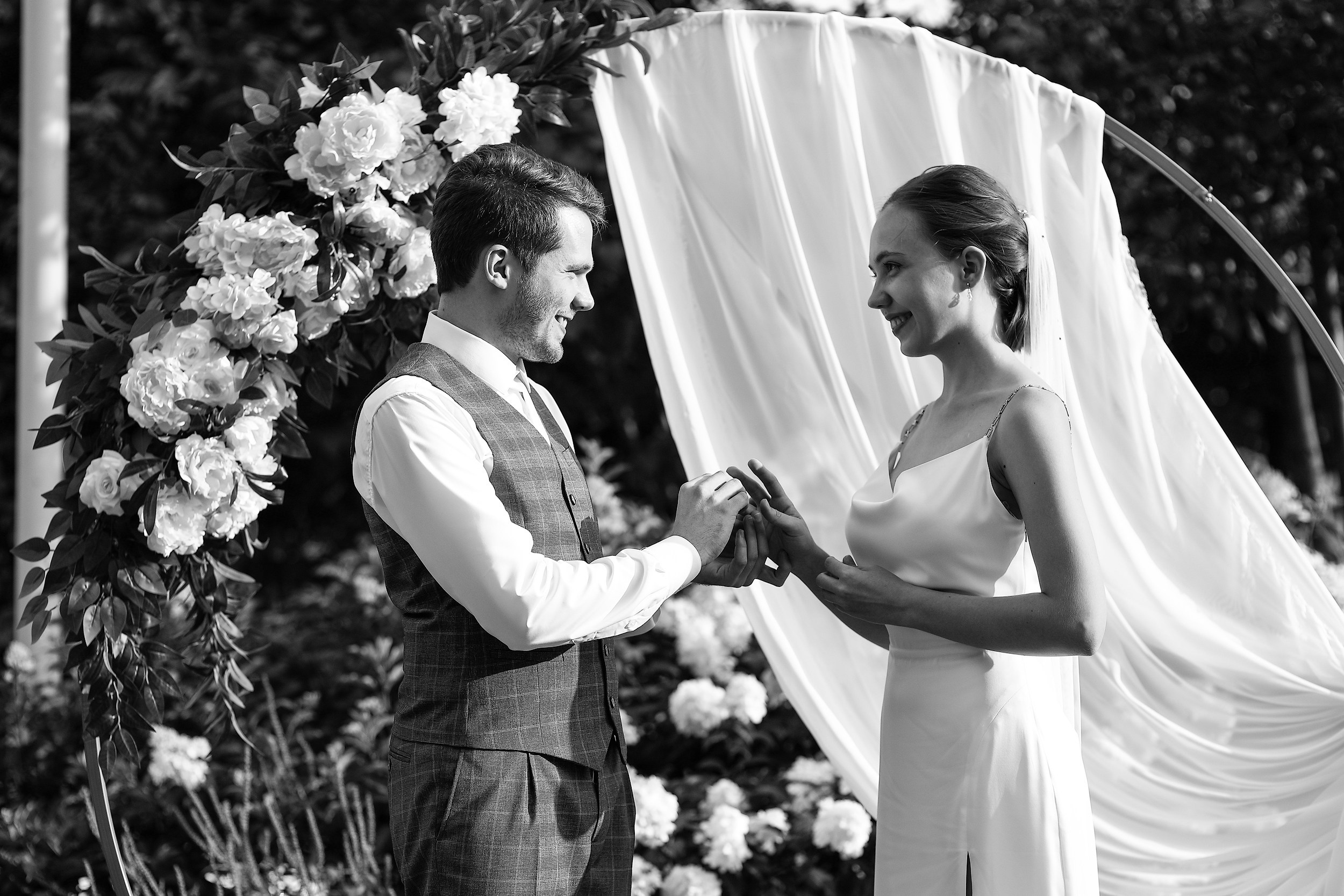 Дмитрий и Мария. Свадебный и семейный фотограф и видеограф в Екатеринбурге Полянские Тимур и Анастасия