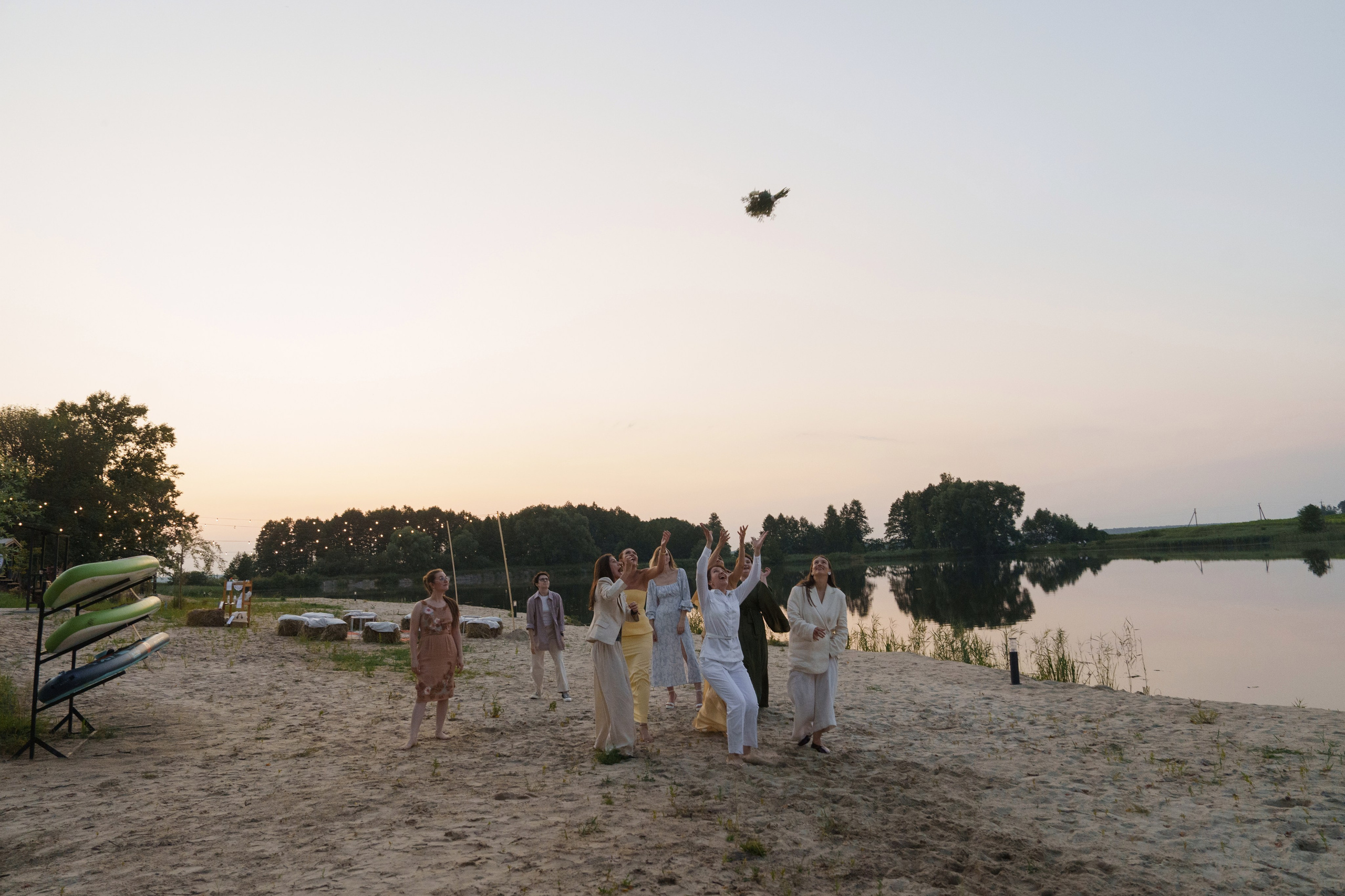 Михаил и Ольга (банкетная часть г. Брянск). Свадебный и репортажный фотограф Элина Козырьянова