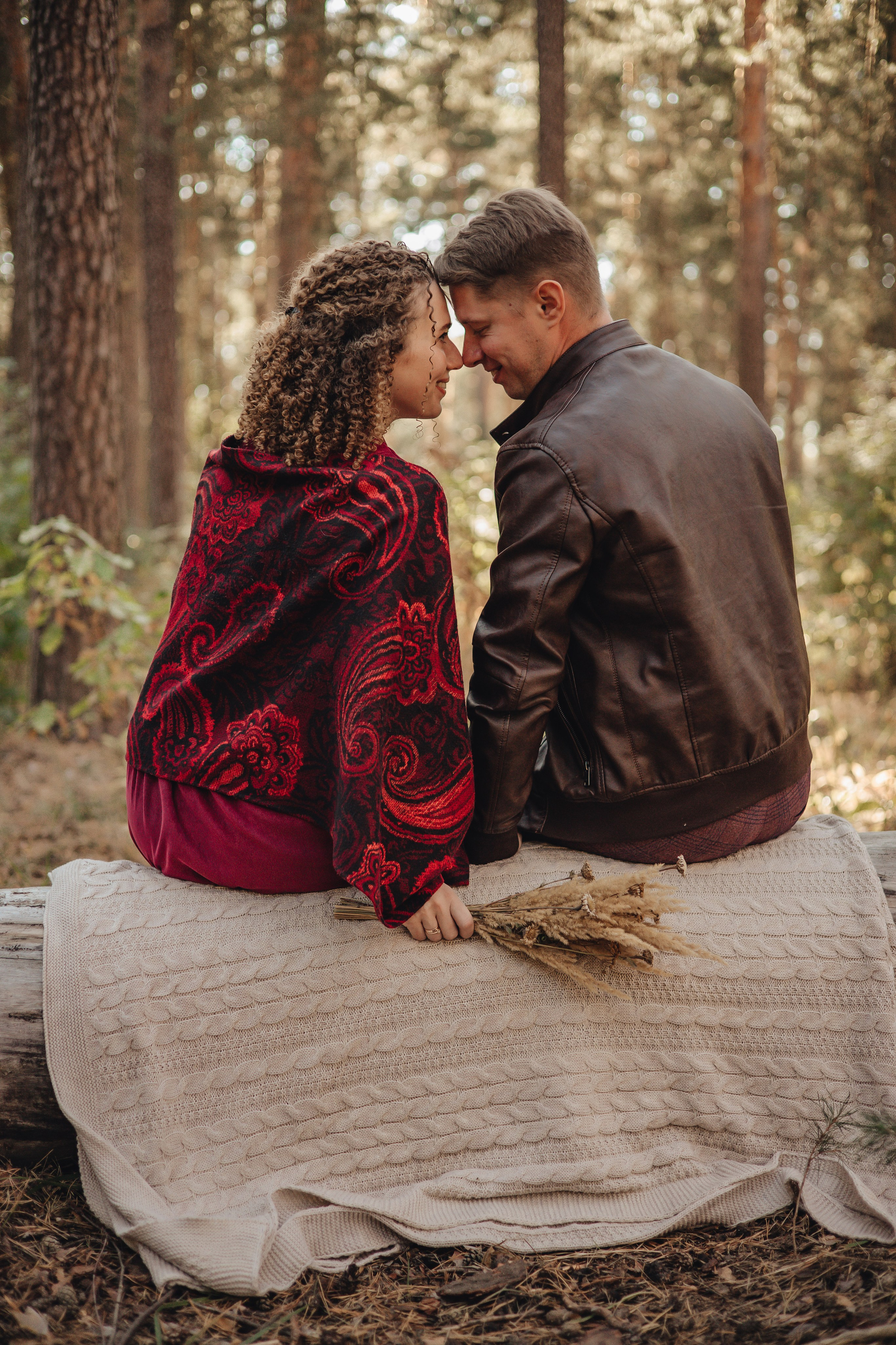 Саша и Вика. Лес. Свадебный и семейный фотограф Пушкин Царское Село СПБ Питер Санкт-Петербург и Рязань Ольга Козлова